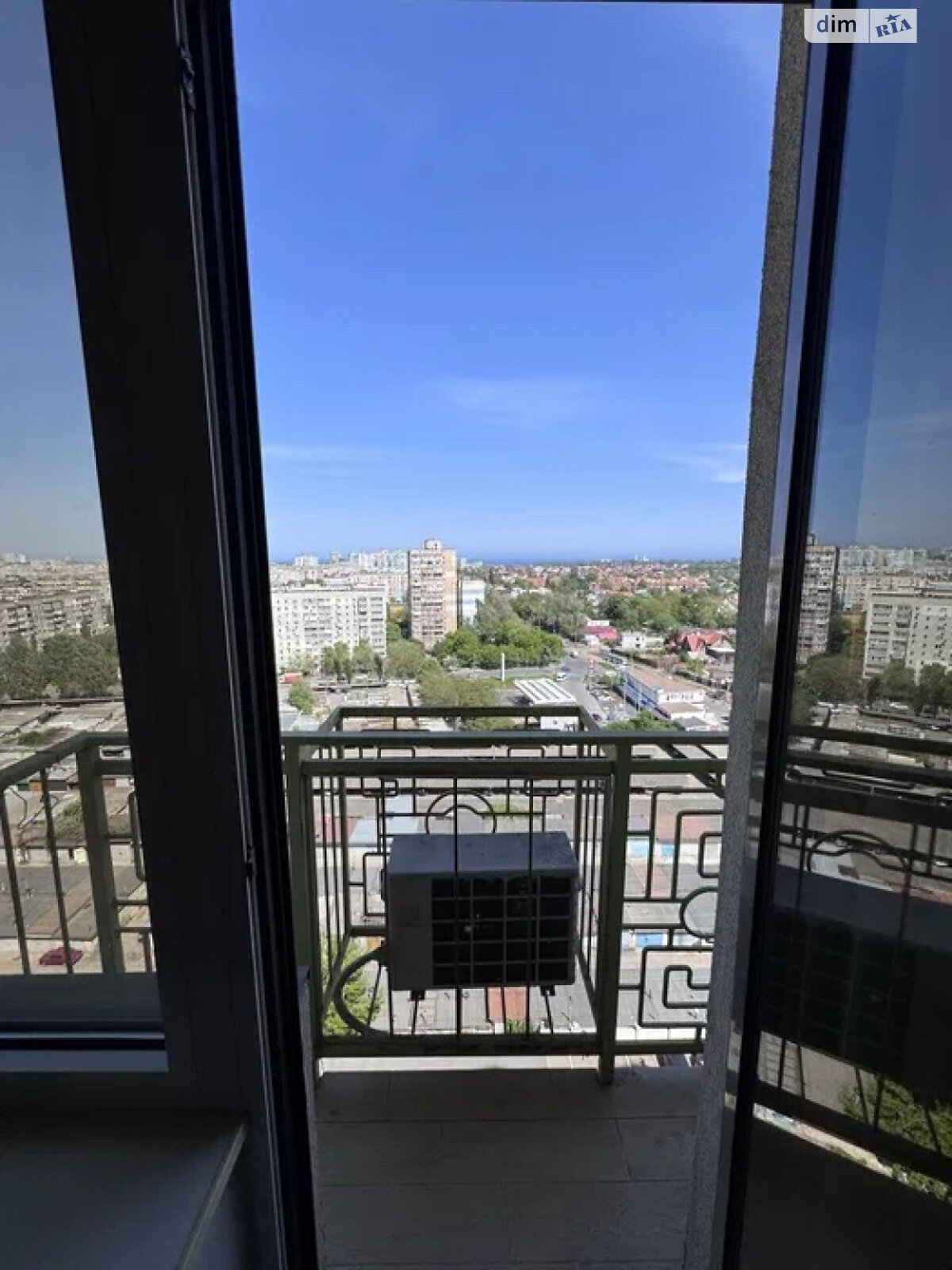 Продажа однокомнатной квартиры в Одессе, на ул. Жемчужная, район Киевский фото 1 Продажа однокомнатной квартиры в Одессе, на ул. Жемчужная, район Киевский фото 1