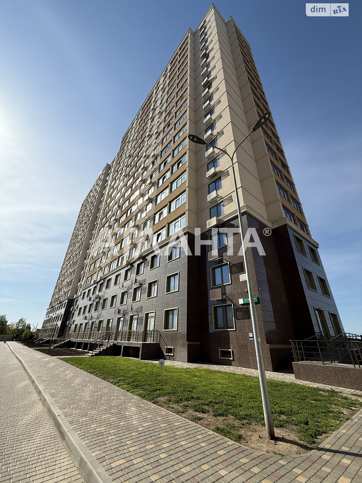 Продажа двухкомнатной квартиры в Одессе, на ул. Жемчужная, район Киевский фото 1 Продажа двухкомнатной квартиры в Одессе, на ул. Жемчужная, район Киевский фото 1