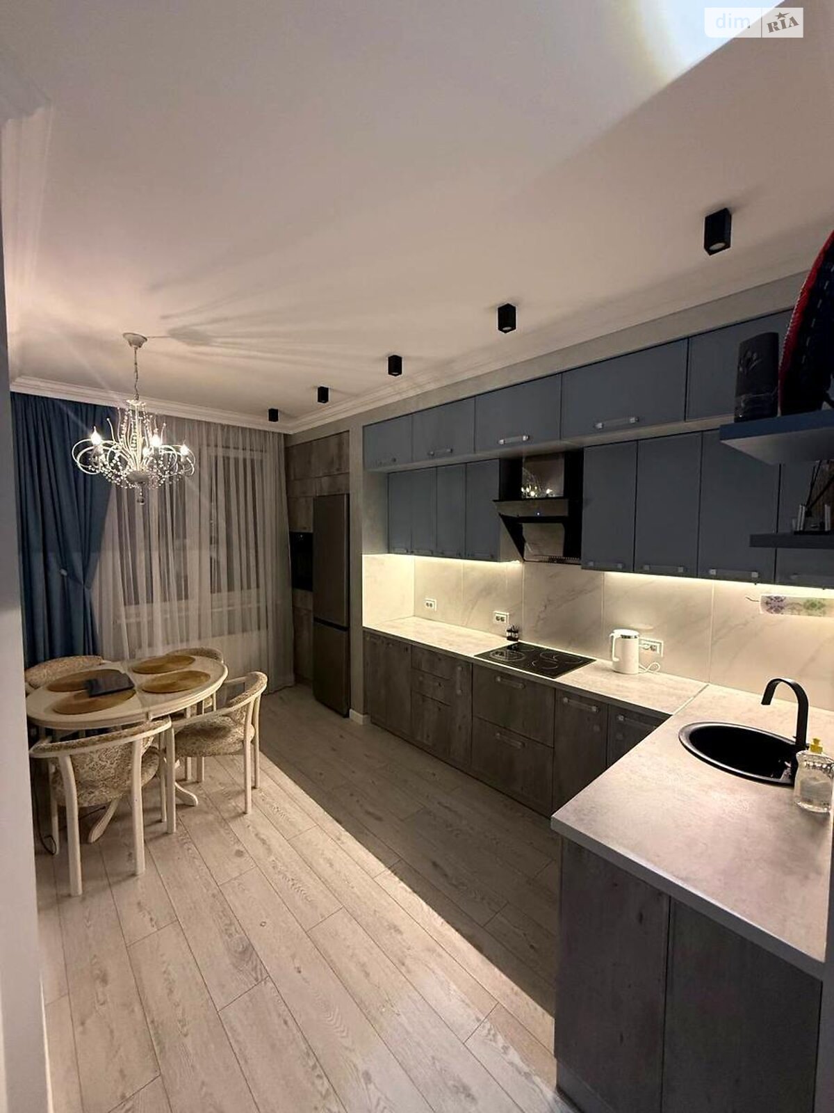 Продажа двухкомнатной квартиры в Одессе, на ул. Жемчужная, район Киевский фото 1 Продажа двухкомнатной квартиры в Одессе, на ул. Жемчужная, район Киевский фото 1