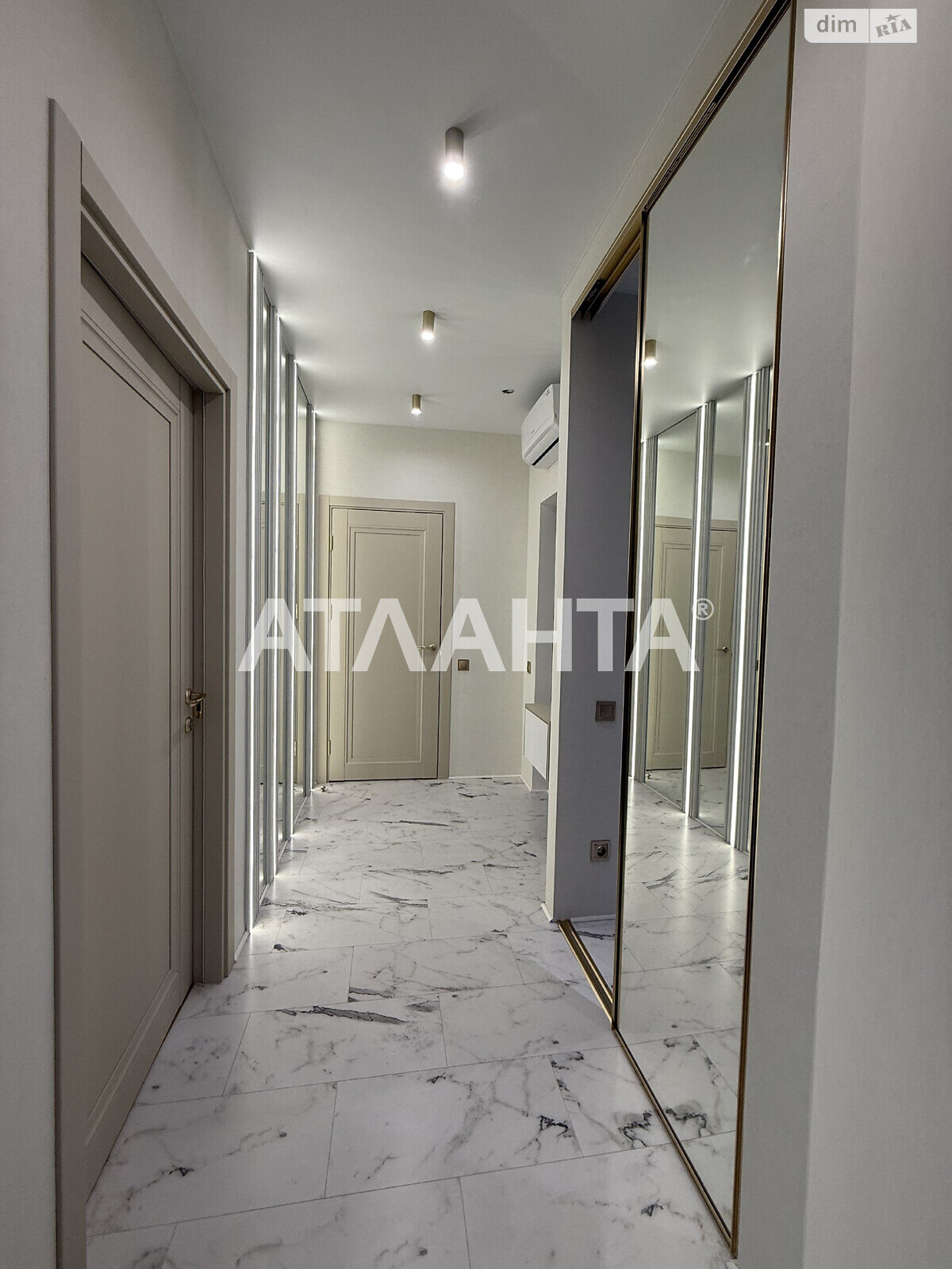 Продажа двухкомнатной квартиры в Одессе, на ул. Жемчужная, район Киевский фото 1 Продажа двухкомнатной квартиры в Одессе, на ул. Жемчужная, район Киевский фото 1