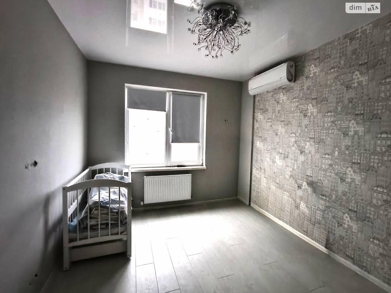 Продажа трехкомнатной квартиры в Лиманке, на мас. Радужный, фото 1 Продажа трехкомнатной квартиры в Лиманке, на мас. Радужный, фото 1