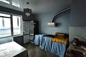 Продажа трехкомнатной квартиры в Лиманке, на мас. Радужный, фото 2 Продажа трехкомнатной квартиры в Лиманке, на мас. Радужный, фото 2