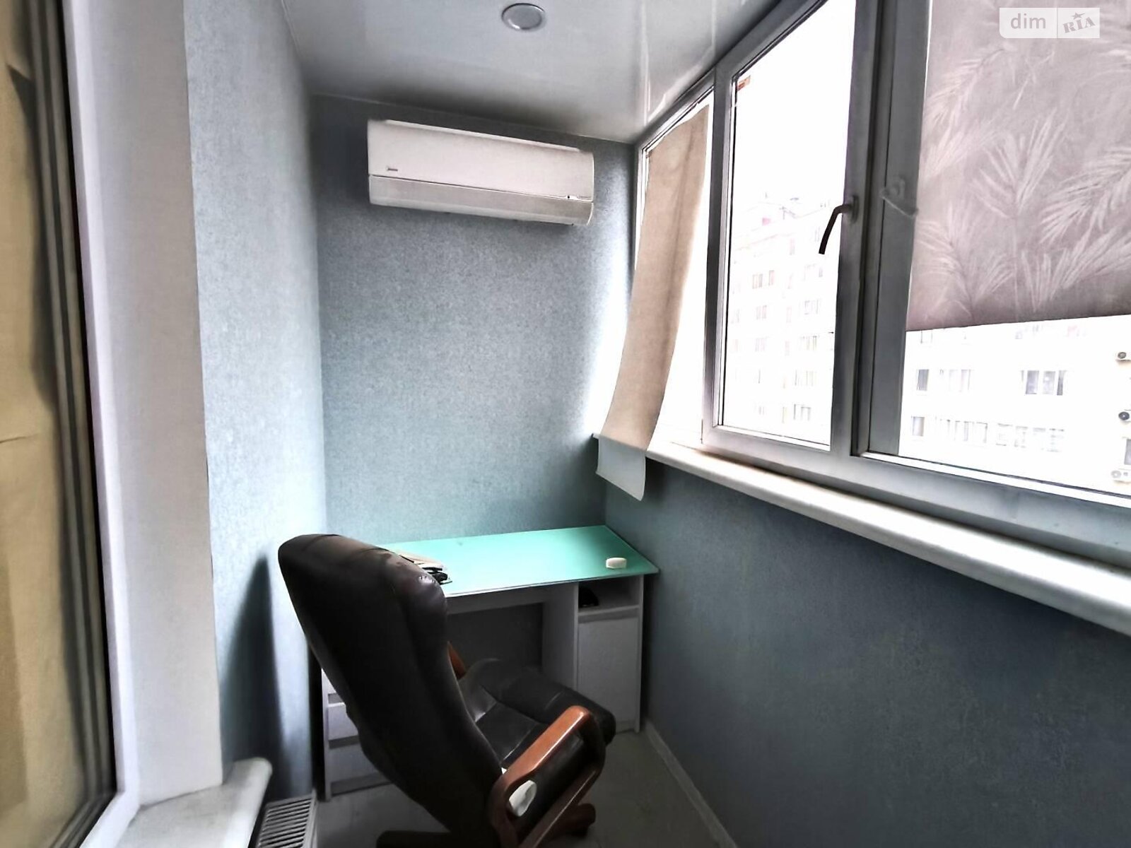 Продажа трехкомнатной квартиры в Лиманке, на мас. Радужный, фото 1 Продажа трехкомнатной квартиры в Лиманке, на мас. Радужный, фото 1