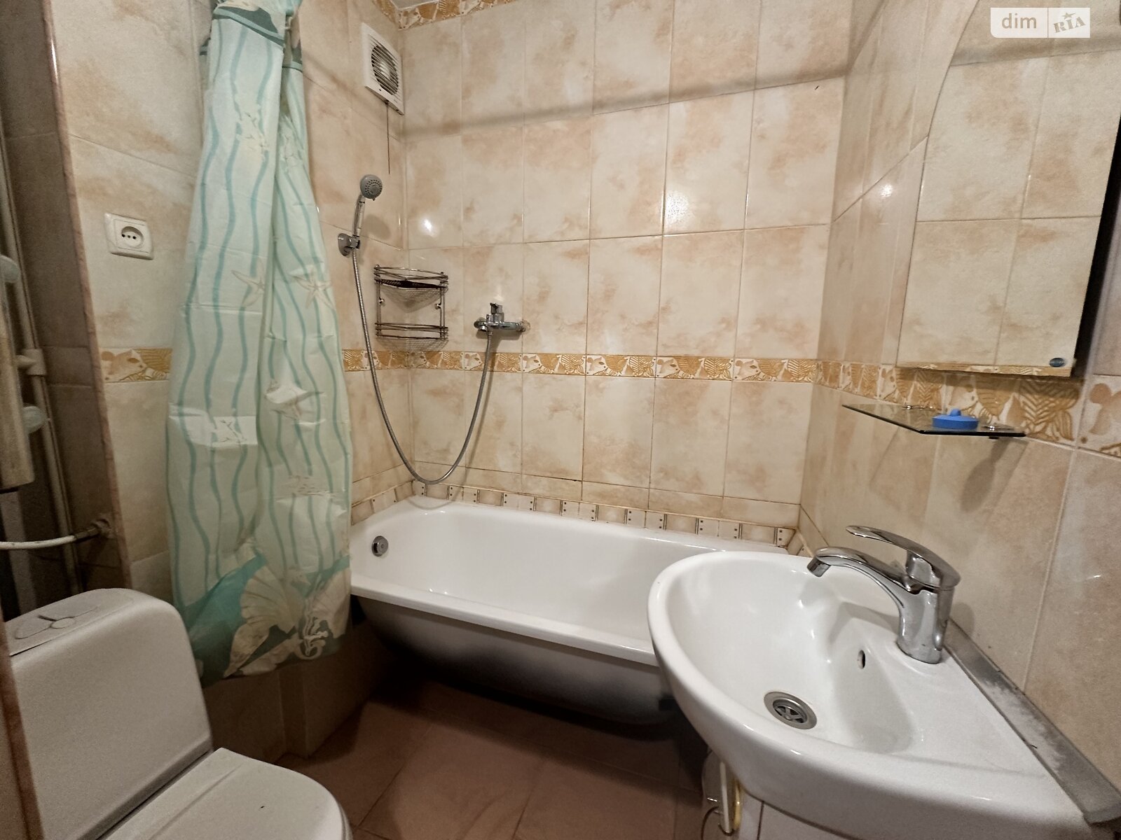 Продаж двокімнатної квартири в Одесі, на пров. Полуничний, фото 1 Продаж двокімнатної квартири в Одесі, на пров. Полуничний, фото 1