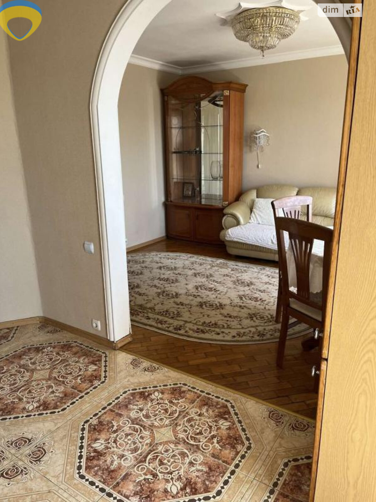 Продаж чотирикімнатної квартири в Одесі, на пров. Полуничний 31, фото 1 Продаж чотирикімнатної квартири в Одесі, на пров. Полуничний 31, фото 1