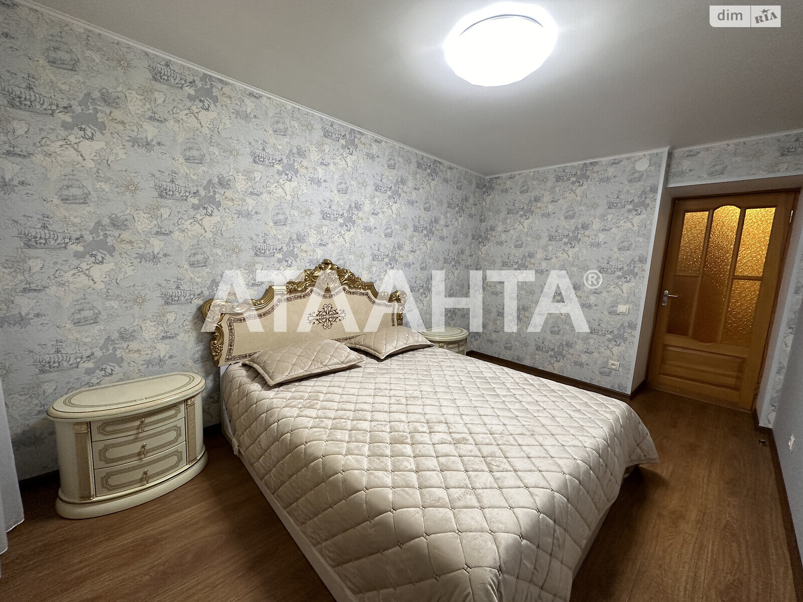Продажа двухкомнатной квартиры в Одессе, на ул. Космонавтов 32, фото 1 Продажа двухкомнатной квартиры в Одессе, на ул. Космонавтов 32, фото 1
