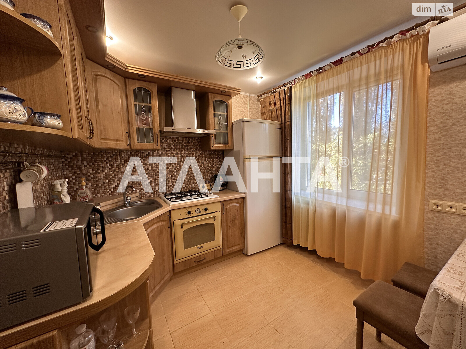 Продажа двухкомнатной квартиры в Одессе, на ул. Космонавтов 32, фото 1 Продажа двухкомнатной квартиры в Одессе, на ул. Космонавтов 32, фото 1