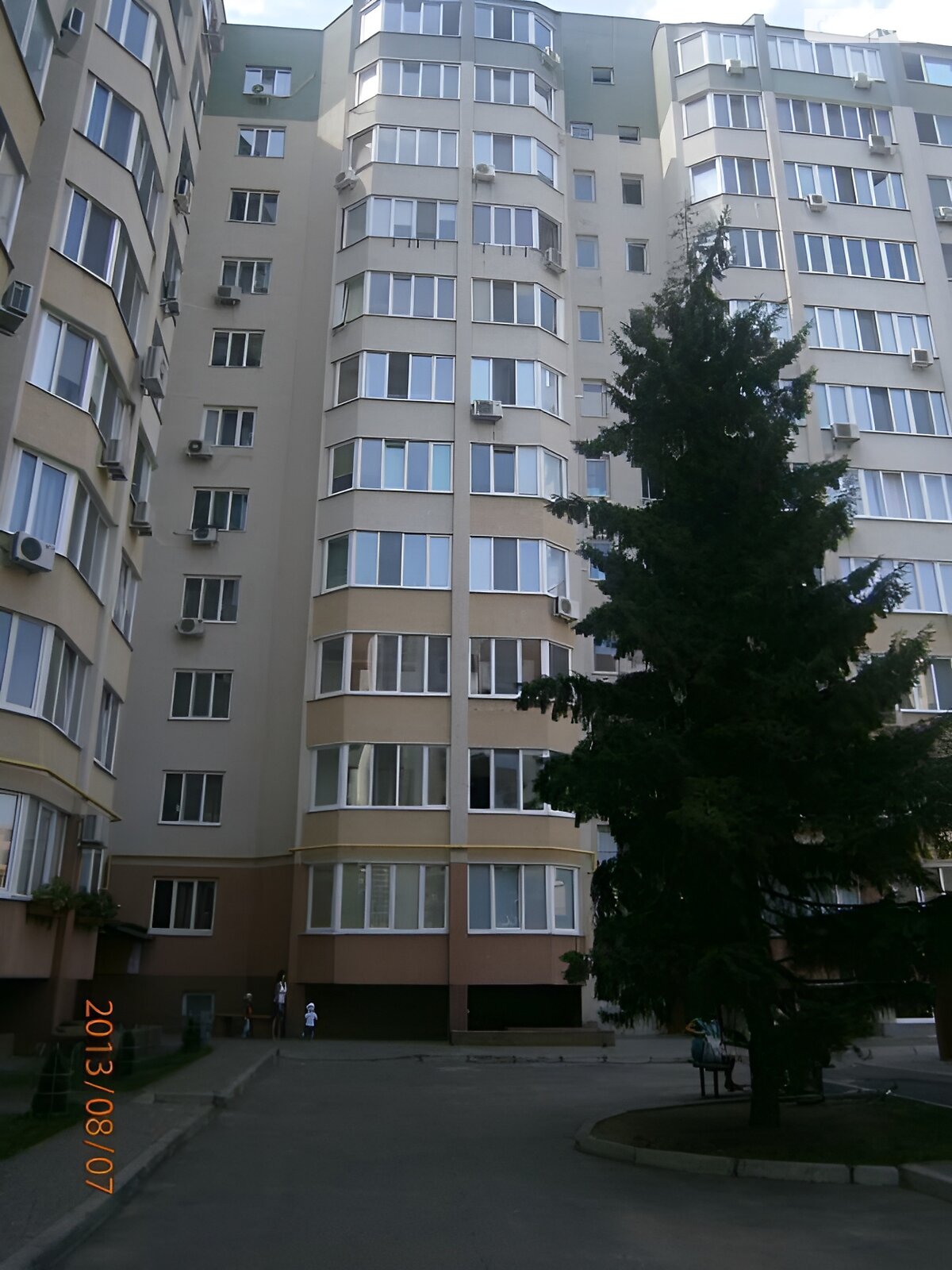 Продажа двухкомнатной квартиры в Одессе, на ул. Костанди 199, фото 1 Продажа двухкомнатной квартиры в Одессе, на ул. Костанди 199, фото 1