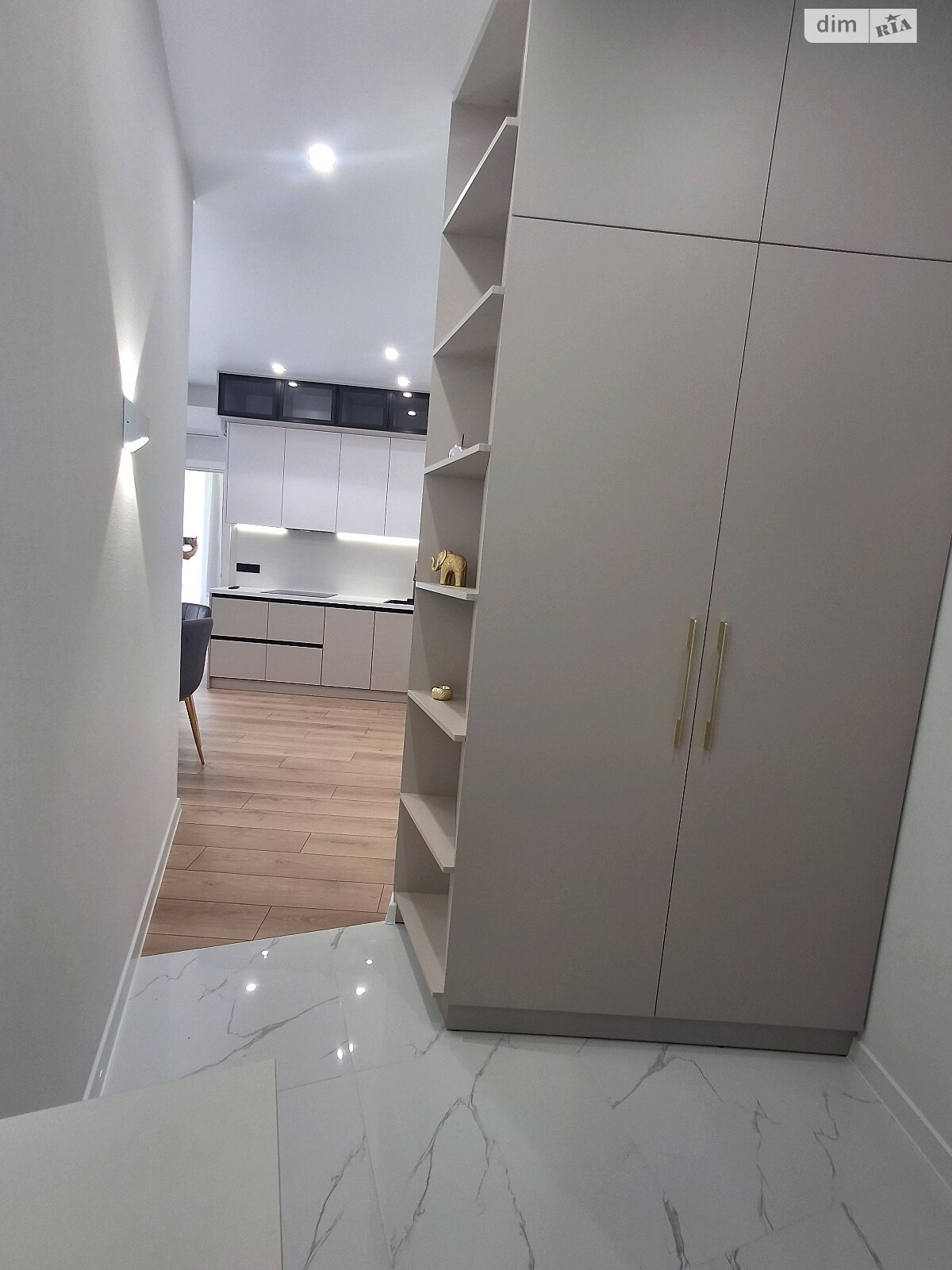 Продаж однокімнатної квартири в Одесі, на вул. Краснова 3/61, фото 1 Продаж однокімнатної квартири в Одесі, на вул. Краснова 3/61, фото 1