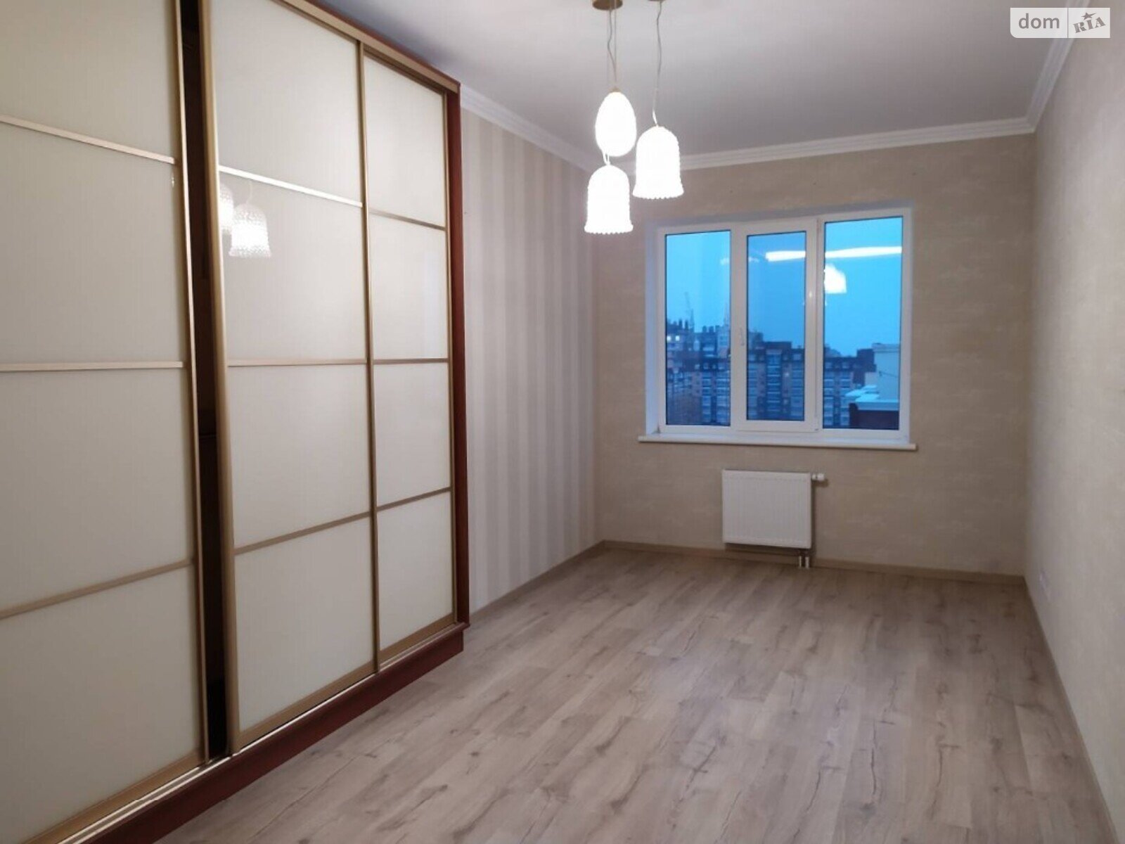 Продажа трехкомнатной квартиры в Крыжановка, на Николаевская дорога 3/5, фото 1