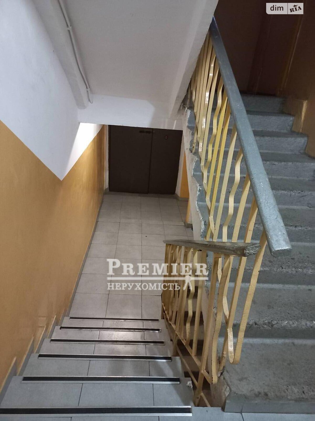 Продажа двухкомнатной квартиры в Одессе, на ул. Крымская 66, фото 1 Продажа двухкомнатной квартиры в Одессе, на ул. Крымская 66, фото 1