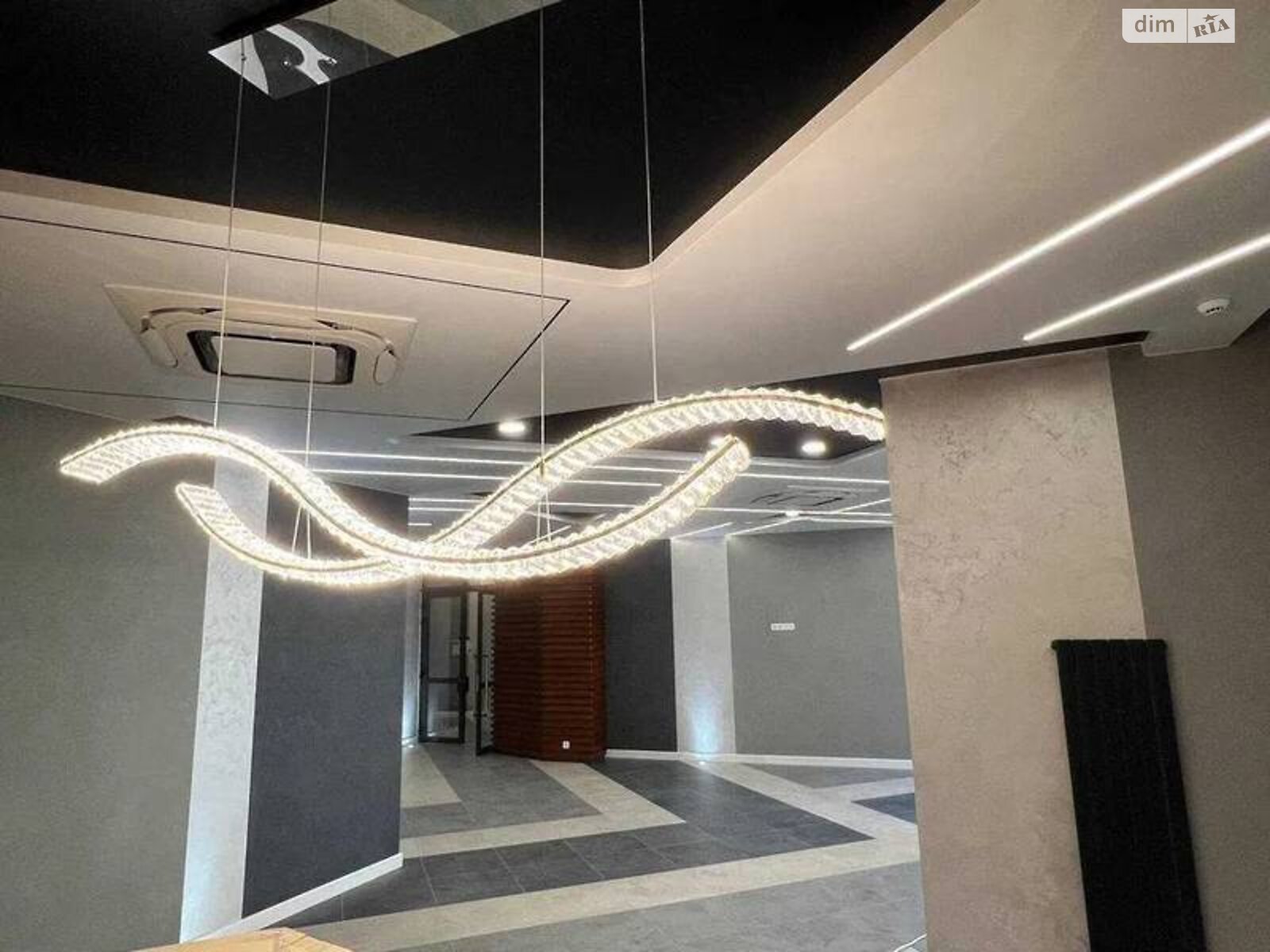 Продажа трехкомнатной квартиры в Одессе, на пер. Курортный 2, фото 1