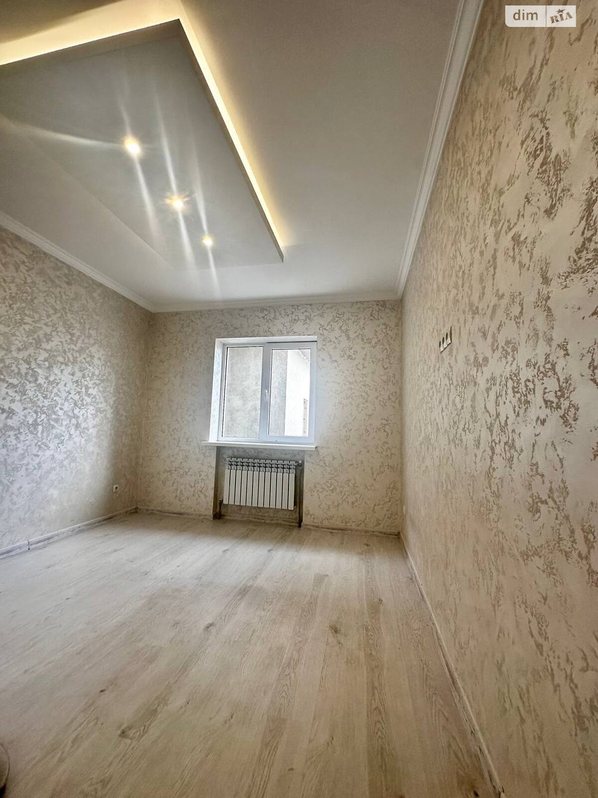 Продажа двухкомнатной квартиры в Одессе, на ул. Профсоюзная, район Курсаки фото 1 Продажа двухкомнатной квартиры в Одессе, на ул. Профсоюзная, район Курсаки фото 1