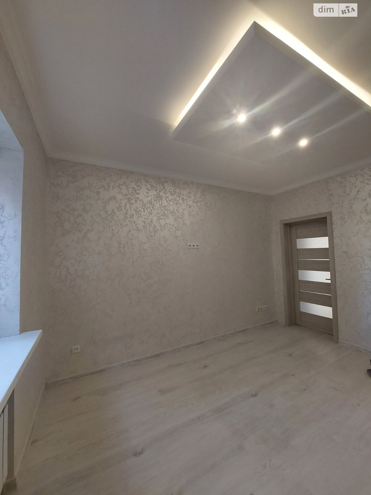 Продаж двокімнатної квартири в Одесі, на вул. Профспілкова 12, район Курсаки фото 1 Продаж двокімнатної квартири в Одесі, на вул. Профспілкова 12, район Курсаки фото 1