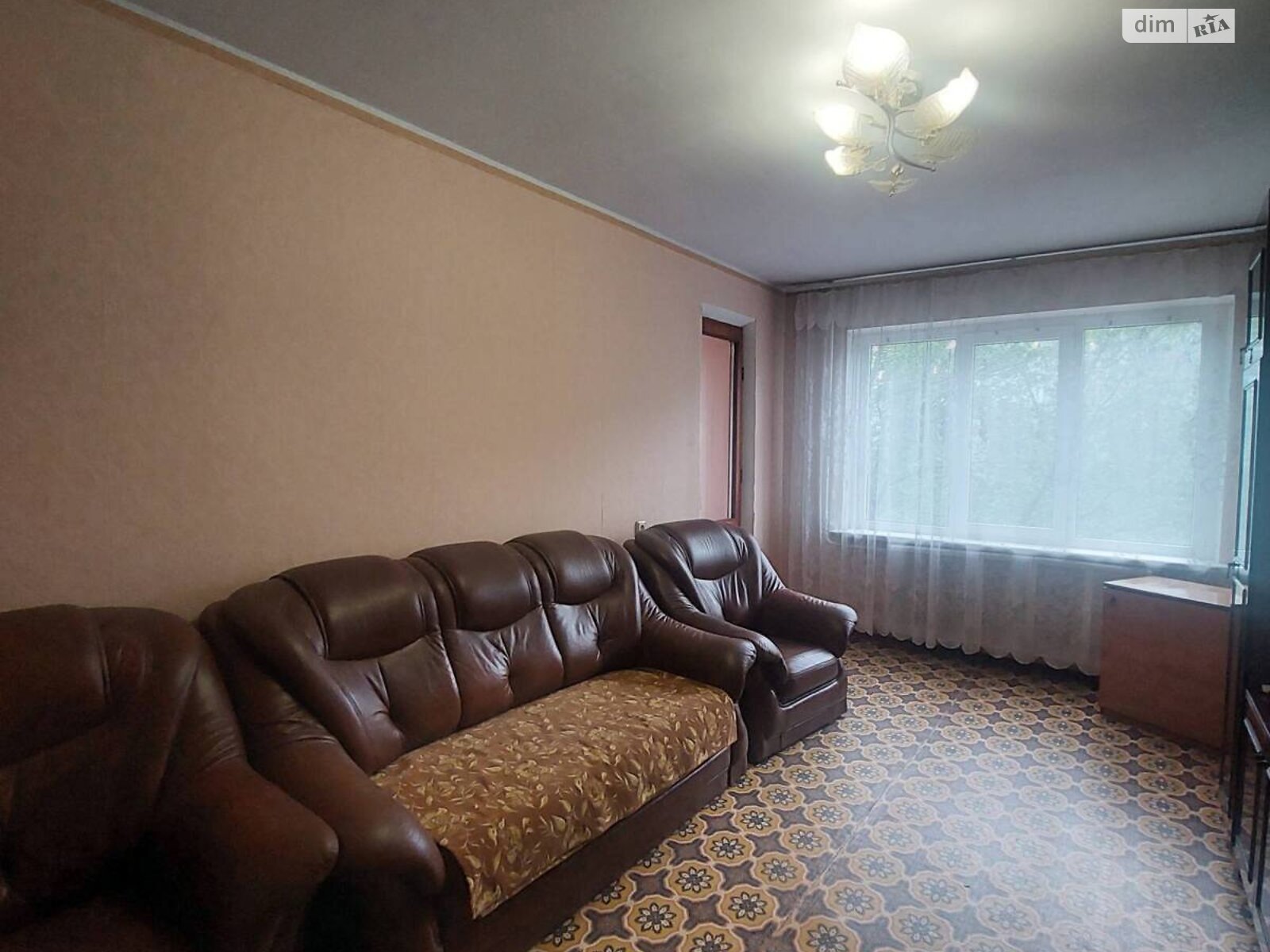 Продажа трехкомнатной квартиры в Одессе, на ул. Рихтера Святослава, район Курсаки фото 1 Продажа трехкомнатной квартиры в Одессе, на ул. Рихтера Святослава, район Курсаки фото 1