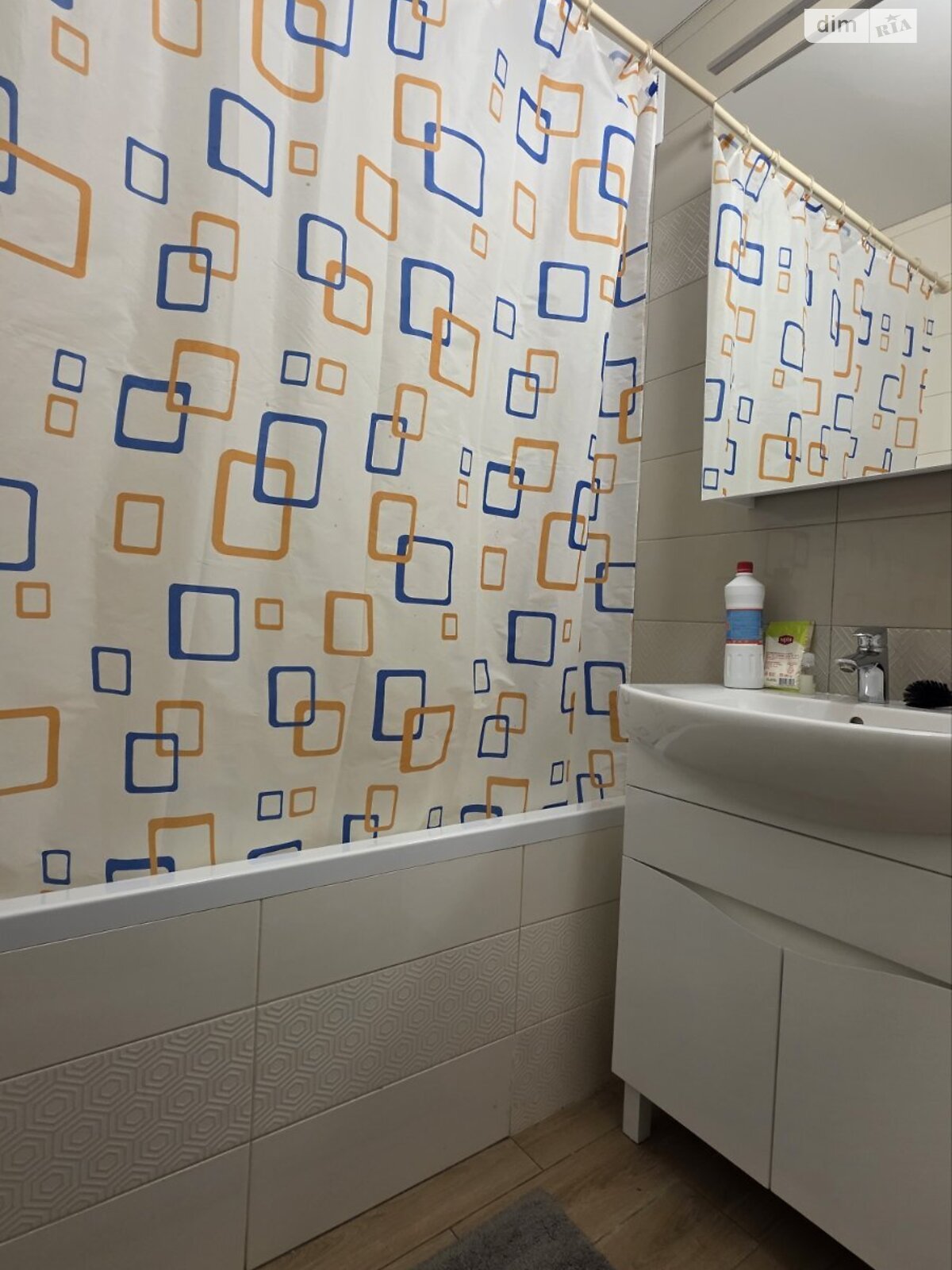 Продажа четырехкомнатной квартиры в Одессе, на ул. Рихтера Святослава 125/2, район Курсаки фото 1