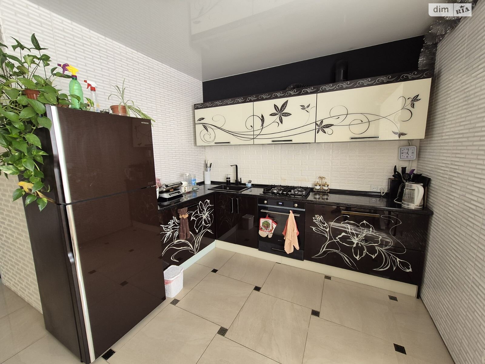 Продажа трехкомнатной квартиры в Одессе, на ул. Старицкого 20/3, район Курсаки фото 1 Продажа трехкомнатной квартиры в Одессе, на ул. Старицкого 20/3, район Курсаки фото 1