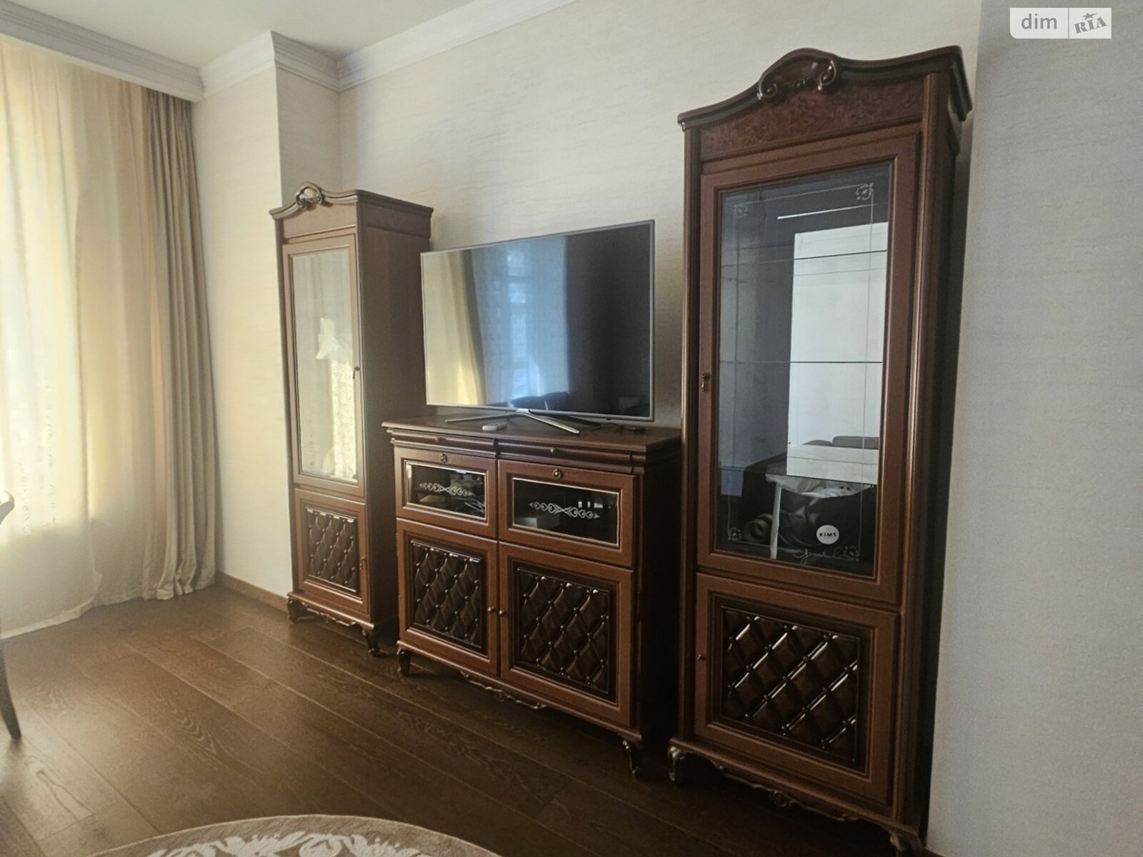 Продаж трикімнатної квартири в Одесі, на бул. Лідерсівський, район Ланжерон фото 1 Продаж трикімнатної квартири в Одесі, на бул. Лідерсівський, район Ланжерон фото 1