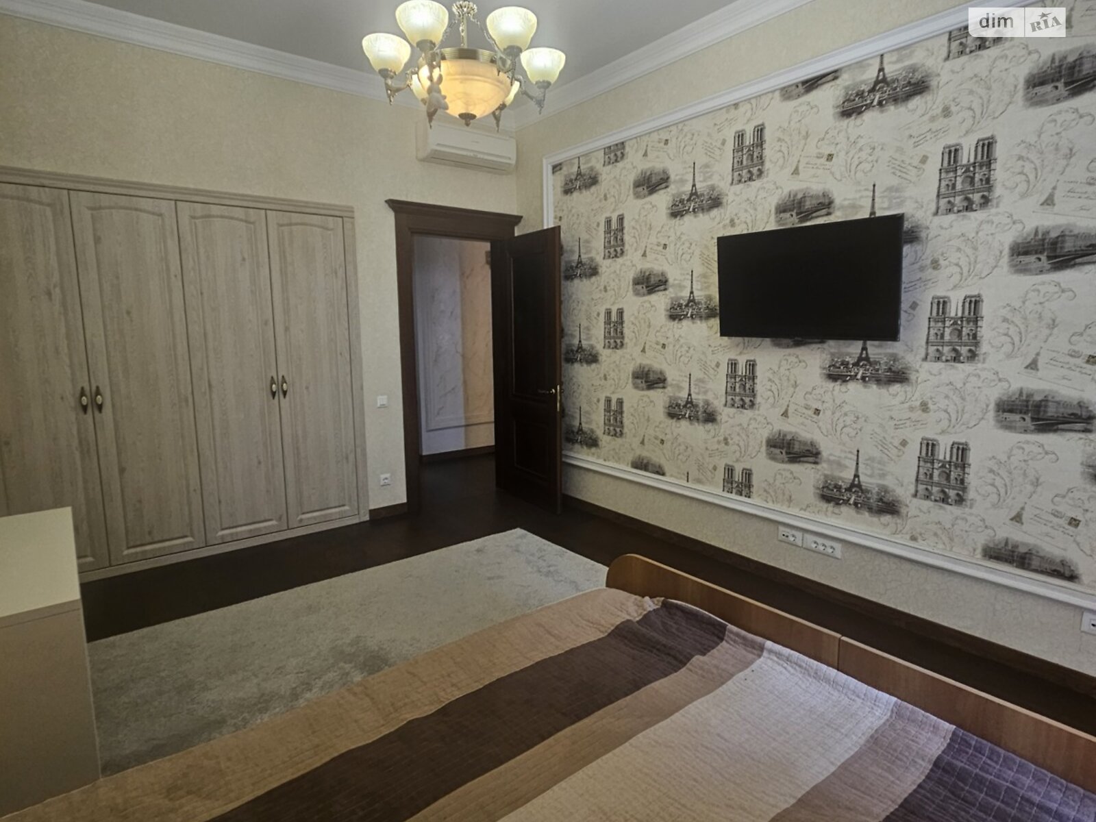 Продаж трикімнатної квартири в Одесі, на бул. Лідерсівський, район Ланжерон фото 1 Продаж трикімнатної квартири в Одесі, на бул. Лідерсівський, район Ланжерон фото 1