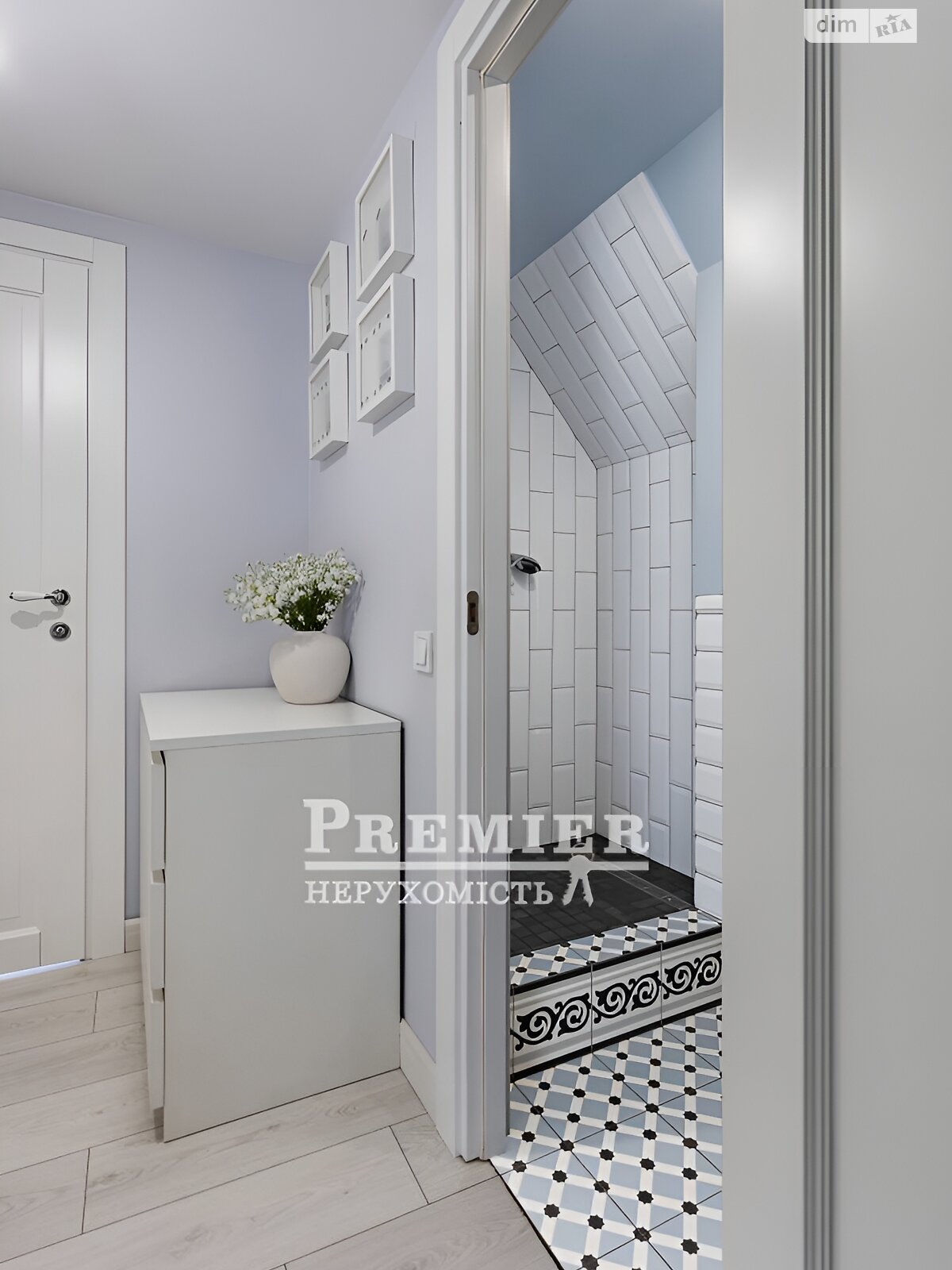 Продажа трехкомнатной квартиры в Одессе, на пер. Обсерваторный, район Ланжерон фото 1 Продажа трехкомнатной квартиры в Одессе, на пер. Обсерваторный, район Ланжерон фото 1