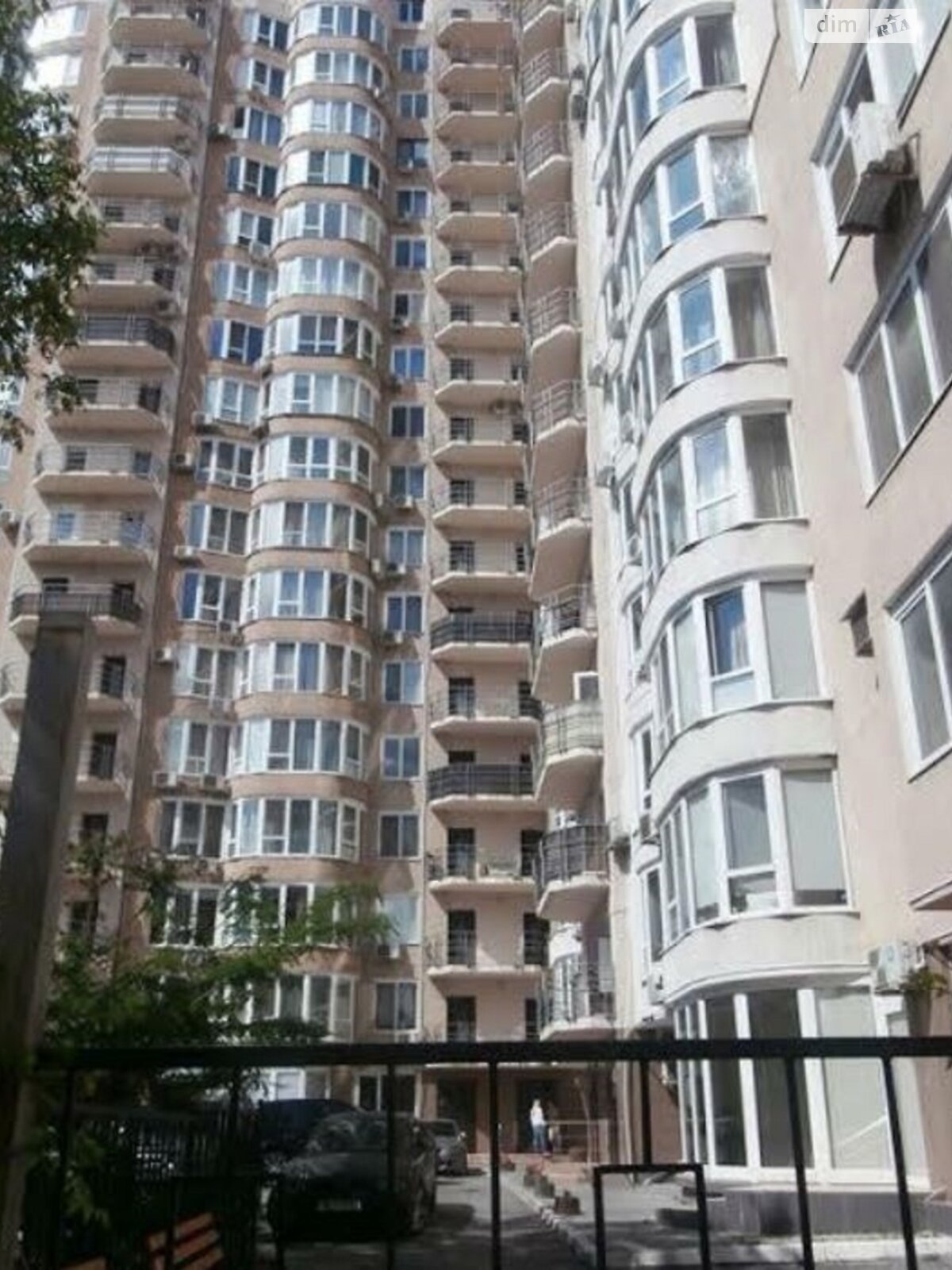 Продаж чотирикімнатної квартири в Одесі, на пров. Обсерваторний 2/6, район Ланжерон фото 1 Продаж чотирикімнатної квартири в Одесі, на пров. Обсерваторний 2/6, район Ланжерон фото 1