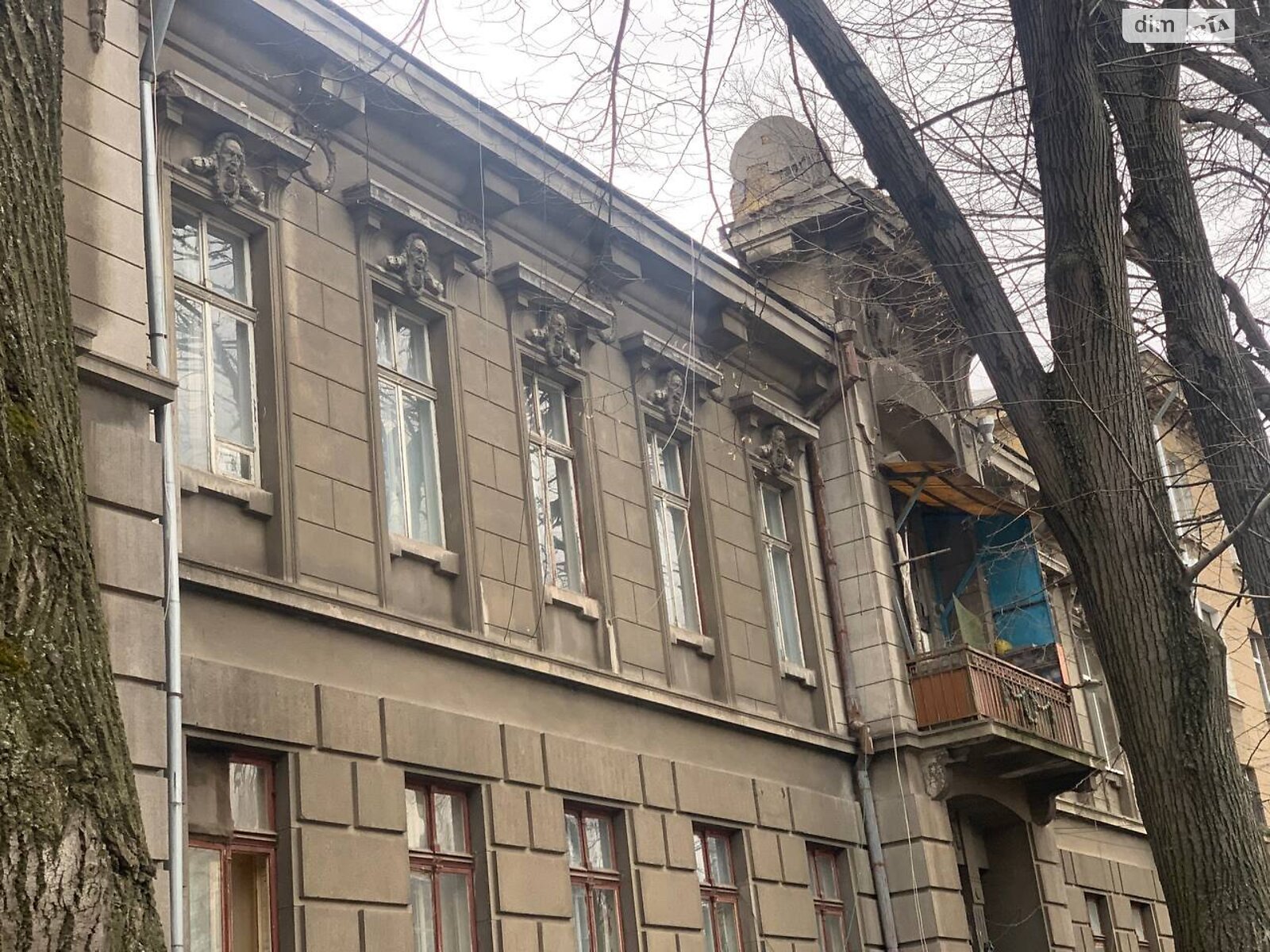 Продаж чотирикімнатної квартири в Одесі, на вул. Успенська, район Ланжерон фото 1 Продаж чотирикімнатної квартири в Одесі, на вул. Успенська, район Ланжерон фото 1