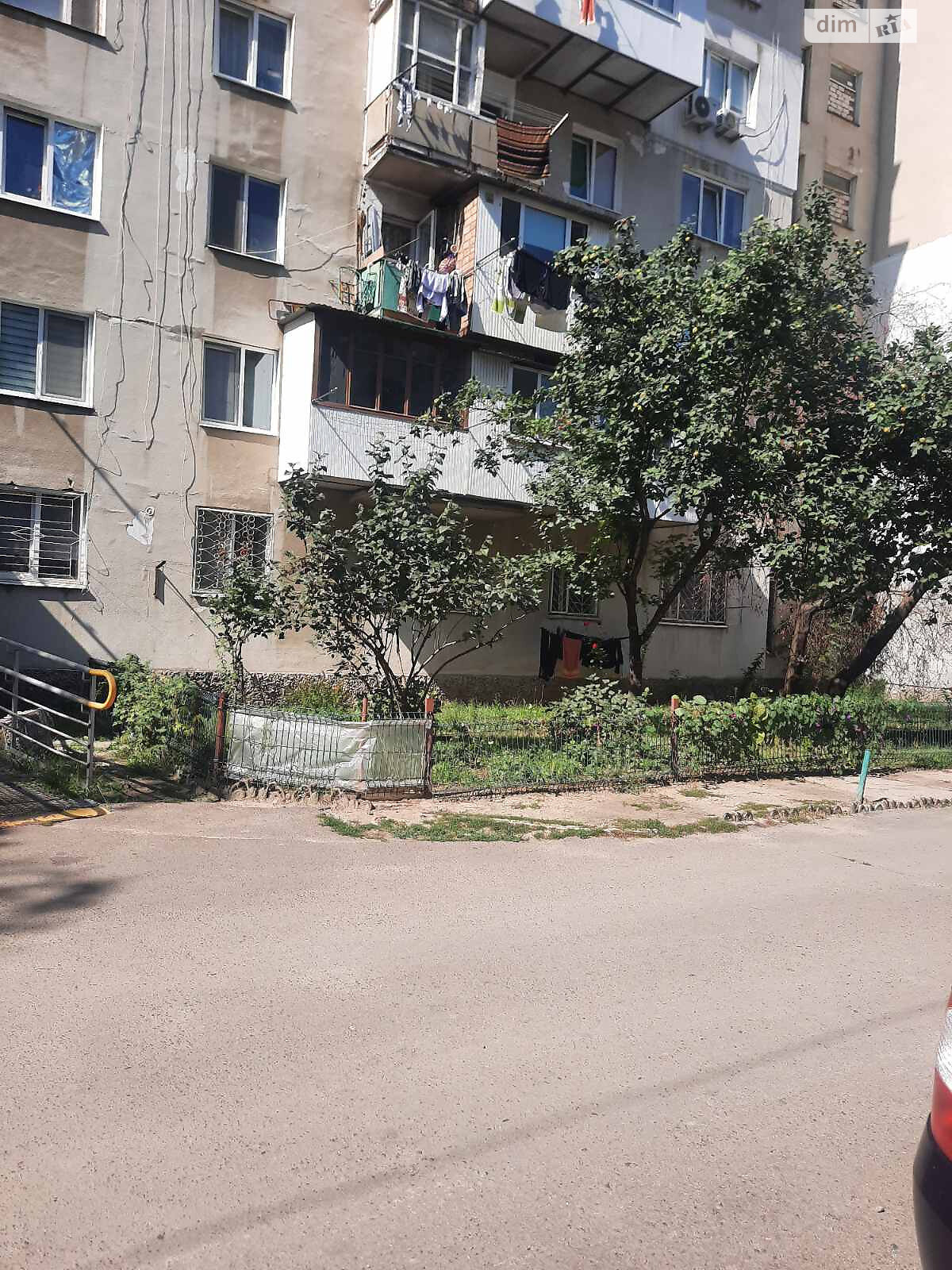 Продаж трикімнатної квартири в Одесі, на вул. Левітана 64, фото 1 Продаж трикімнатної квартири в Одесі, на вул. Левітана 64, фото 1