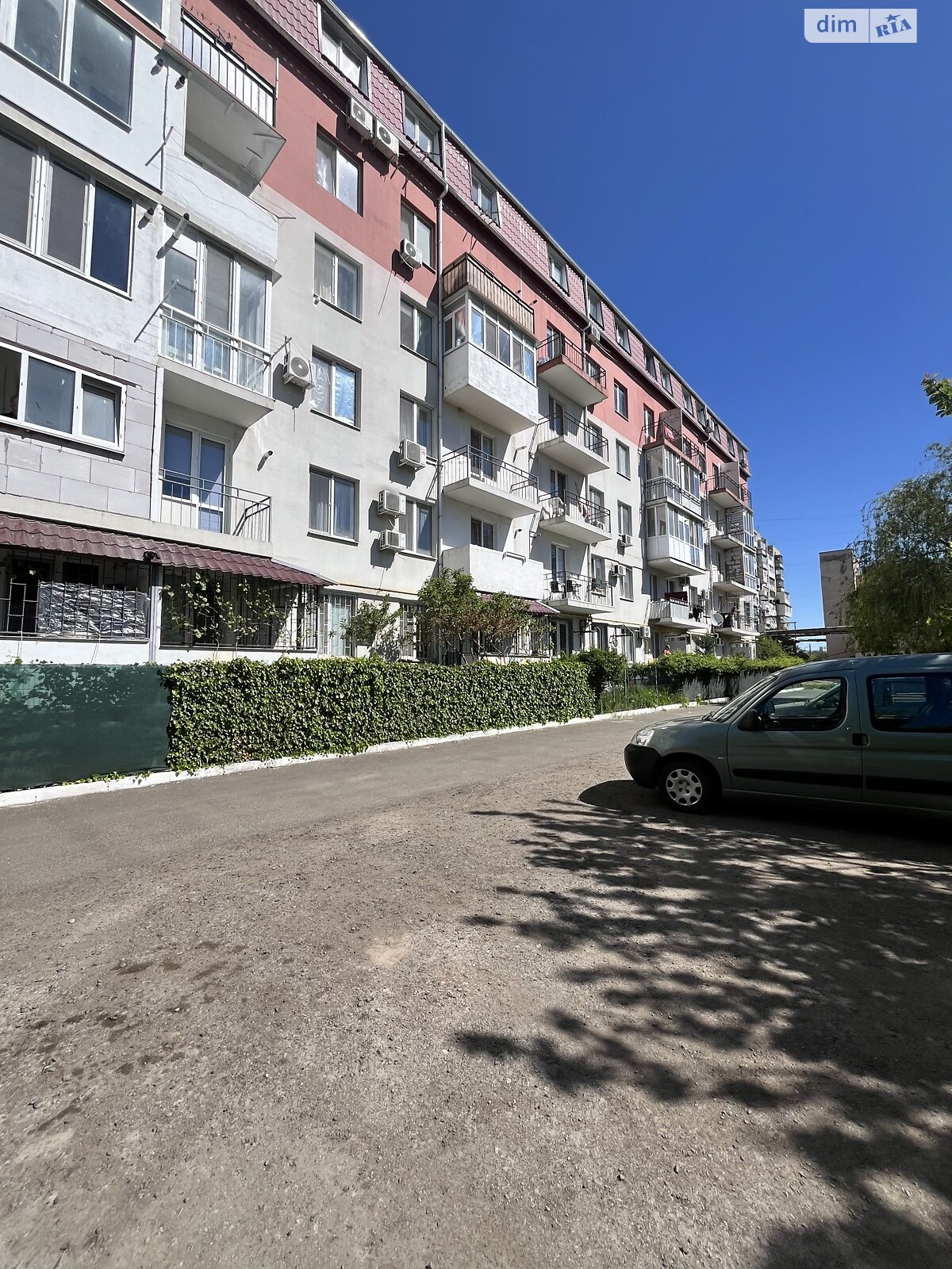 Продаж двокімнатної квартири в Одесі, на вул. Червона 14, район Лузанівка фото 1 Продаж двокімнатної квартири в Одесі, на вул. Червона 14, район Лузанівка фото 1