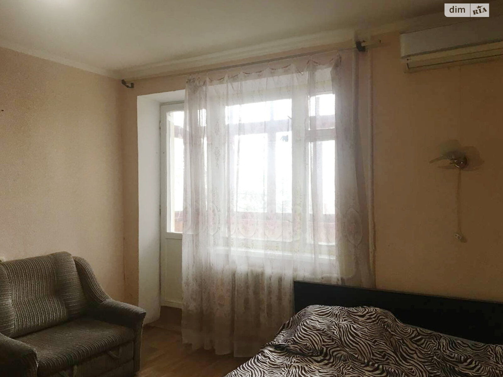 Продаж однокімнатної квартири в Одесі, на дор. Миколаївська, район Лузанівка фото 1 Продаж однокімнатної квартири в Одесі, на дор. Миколаївська, район Лузанівка фото 1