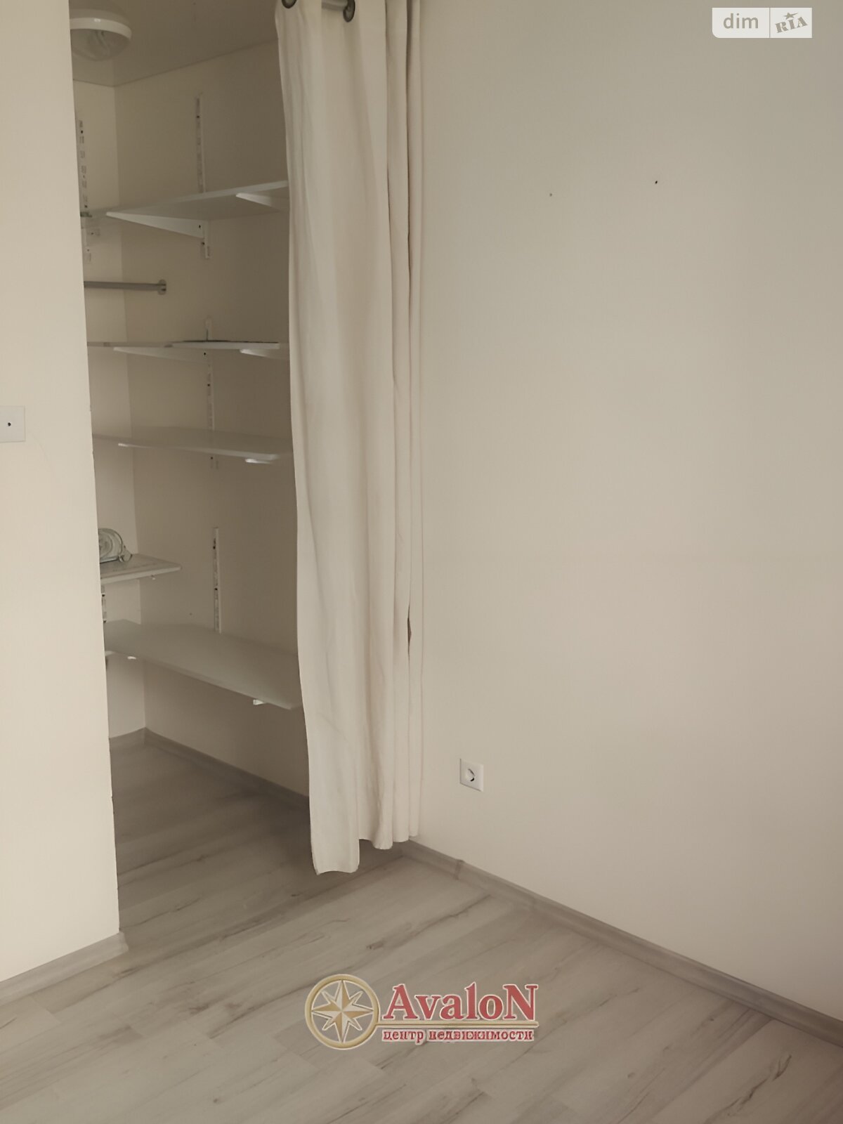 Продаж однокімнатної квартири в Одесі, на дор. Миколаївська 301А, район Лузанівка фото 1 Продаж однокімнатної квартири в Одесі, на дор. Миколаївська 301А, район Лузанівка фото 1