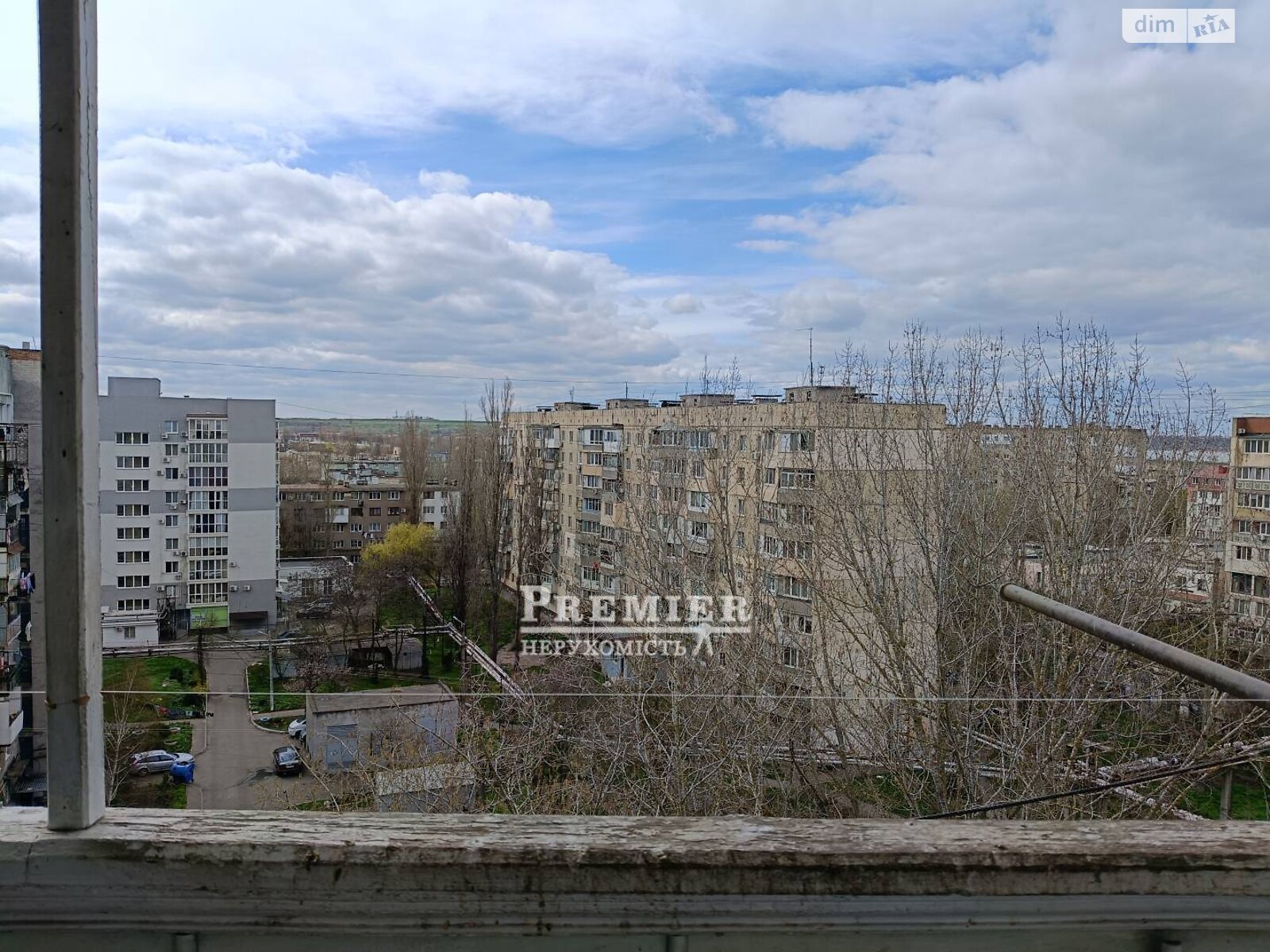 Продаж трикімнатної квартири в Одесі, на дор. Миколаївська, район Лузанівка фото 1 Продаж трикімнатної квартири в Одесі, на дор. Миколаївська, район Лузанівка фото 1