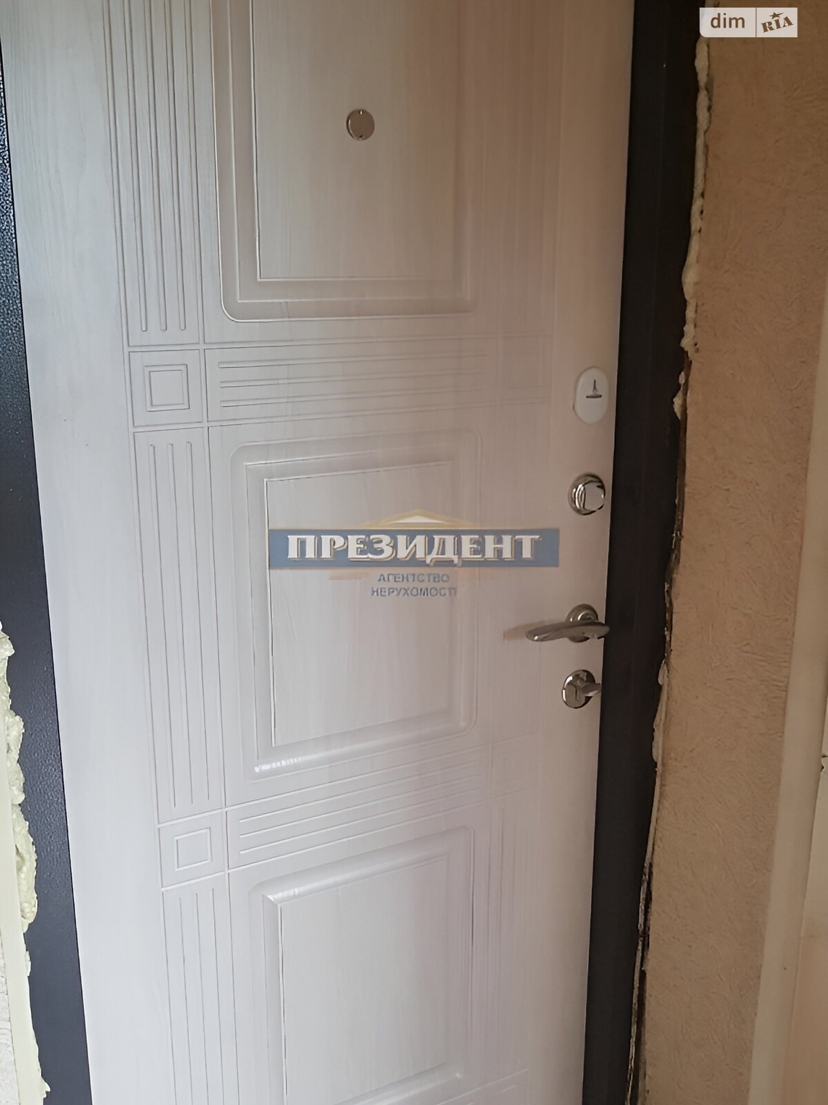 Продаж однокімнатної квартири в Одесі, на дор. Миколаївська, район Лузанівка фото 1 Продаж однокімнатної квартири в Одесі, на дор. Миколаївська, район Лузанівка фото 1