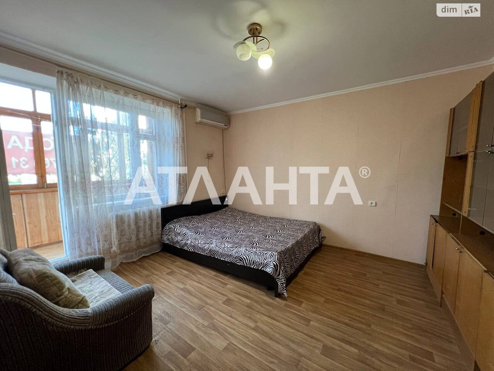 Продажа однокомнатной квартиры в Одессе, на дор. Николаевская, район Лузановка фото 1 Продажа однокомнатной квартиры в Одессе, на дор. Николаевская, район Лузановка фото 1