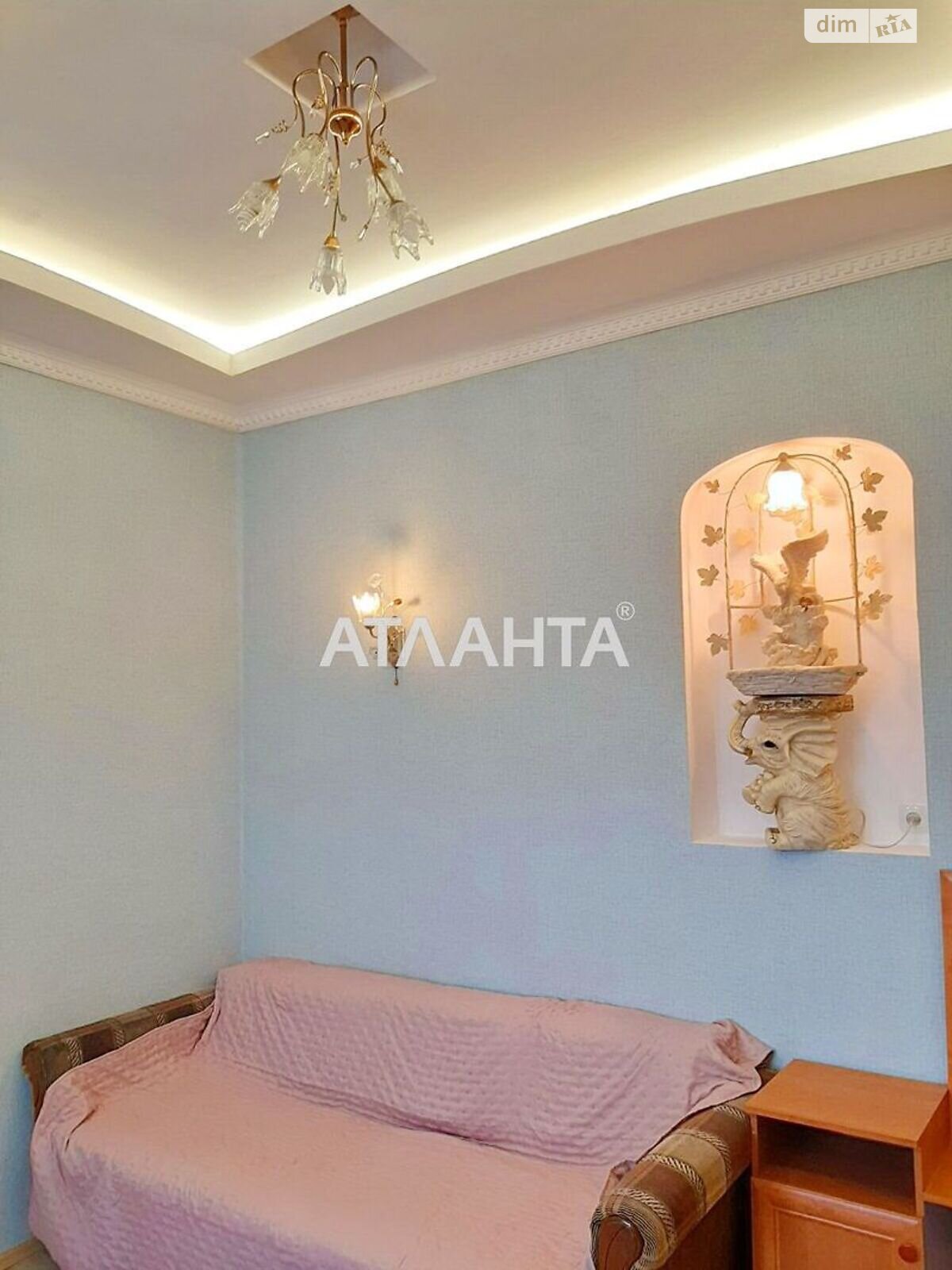 Продаж двокімнатної квартири в Одесі, на пл. Алексєєвська, район Хаджибейський фото 1