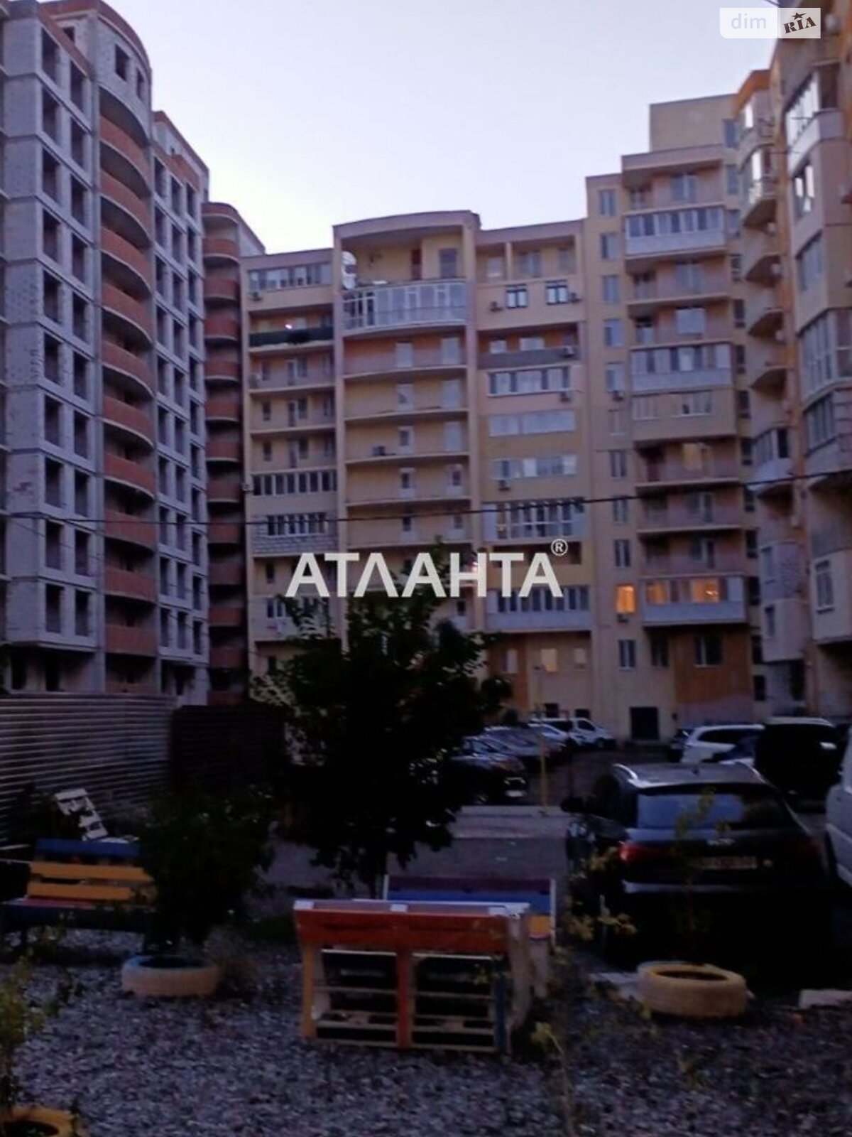 Продаж однокімнатної квартири в Одесі, на вул. Генерала Цвєтаєва, район Хаджибейський фото 1