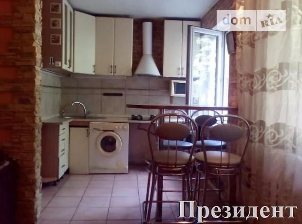 Продажа трехкомнатной квартиры в Одессе, на ул. Генерала Петрова район Малиновский фото 1 Продажа трехкомнатной квартиры в Одессе, на ул. Генерала Петрова район Малиновский фото 1