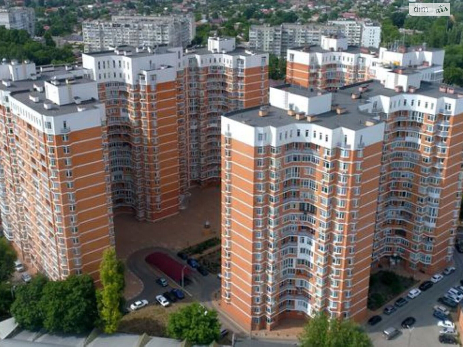 Продажа четырехкомнатной квартиры в Одессе, на ул. Проценко, район Пересыпский фото 1