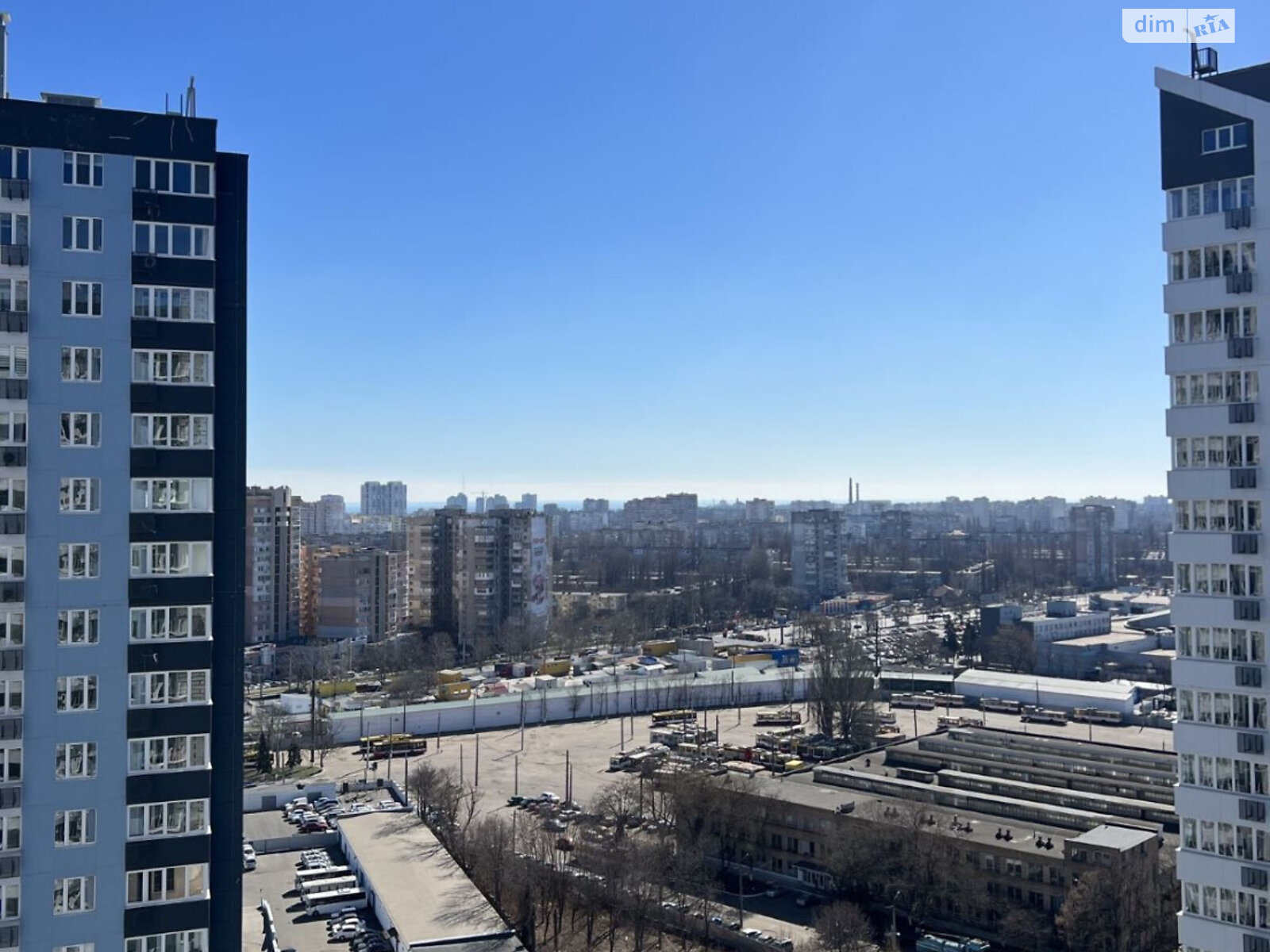 Продаж двокімнатної квартири в Одесі, на вул. Варненська, район Хаджибейський фото 1