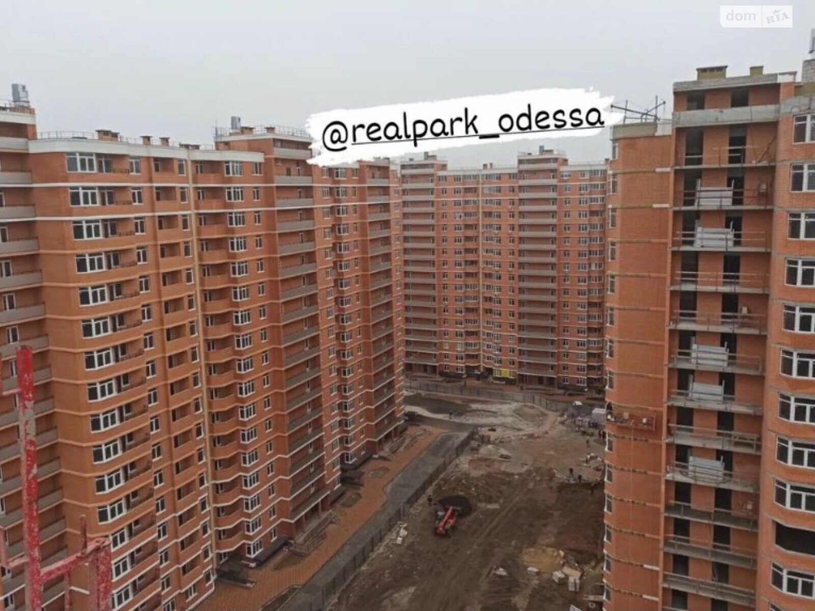 Продажа трехкомнатной квартиры в Одессе, на дор. Овидиопольская 3, район Хаджибейский фото 1