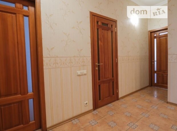 Продажа трехкомнатной квартиры в Одессе, на переулок хвойный район Малиновский фото 1 Продажа трехкомнатной квартиры в Одессе, на переулок хвойный район Малиновский фото 1
