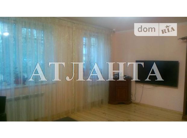 Продажа пятикомнатной квартиры в Одессе, на Петрова ген. район Малиновский фото 1 Продажа пятикомнатной квартиры в Одессе, на Петрова ген. район Малиновский фото 1