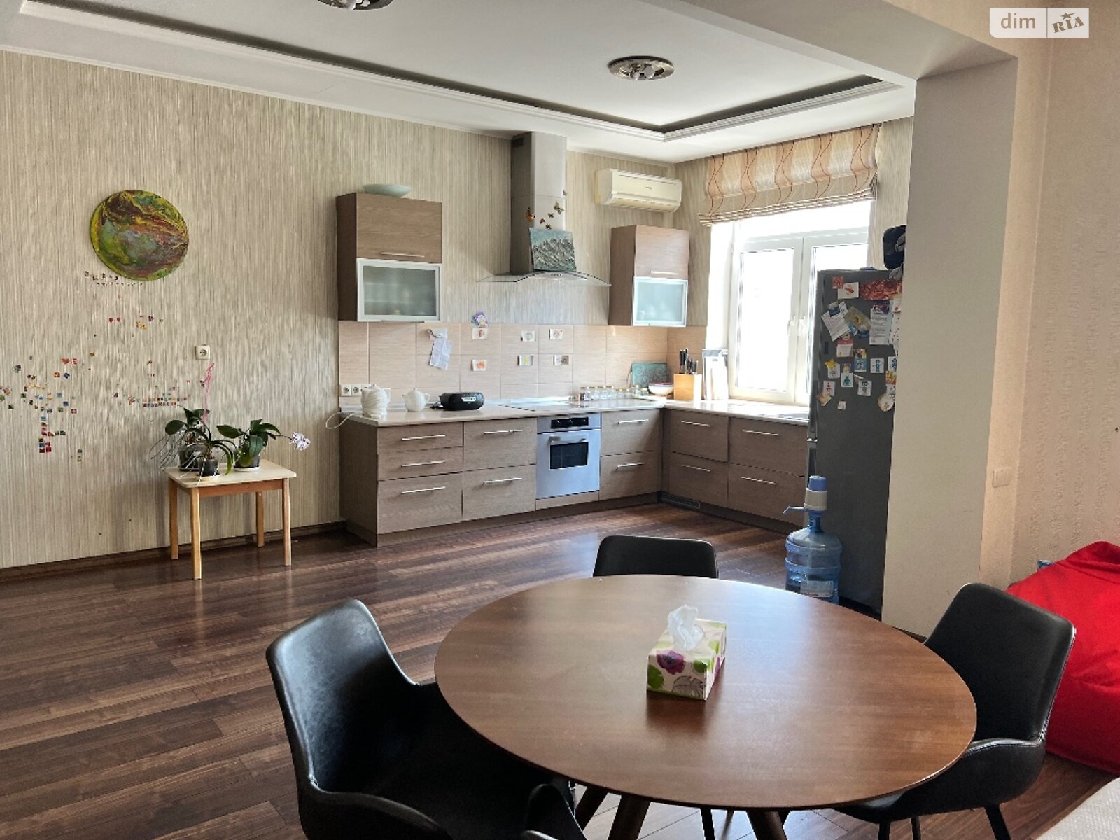 Продаж трикімнатної квартири в Одесі, на вул. Академічна 20Б, район Малий Фонтан фото 1 Продаж трикімнатної квартири в Одесі, на вул. Академічна 20Б, район Малий Фонтан фото 1