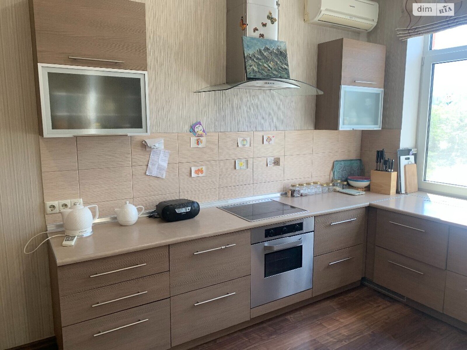 Продаж трикімнатної квартири в Одесі, на вул. Академічна 20Б, район Малий Фонтан фото 1 Продаж трикімнатної квартири в Одесі, на вул. Академічна 20Б, район Малий Фонтан фото 1