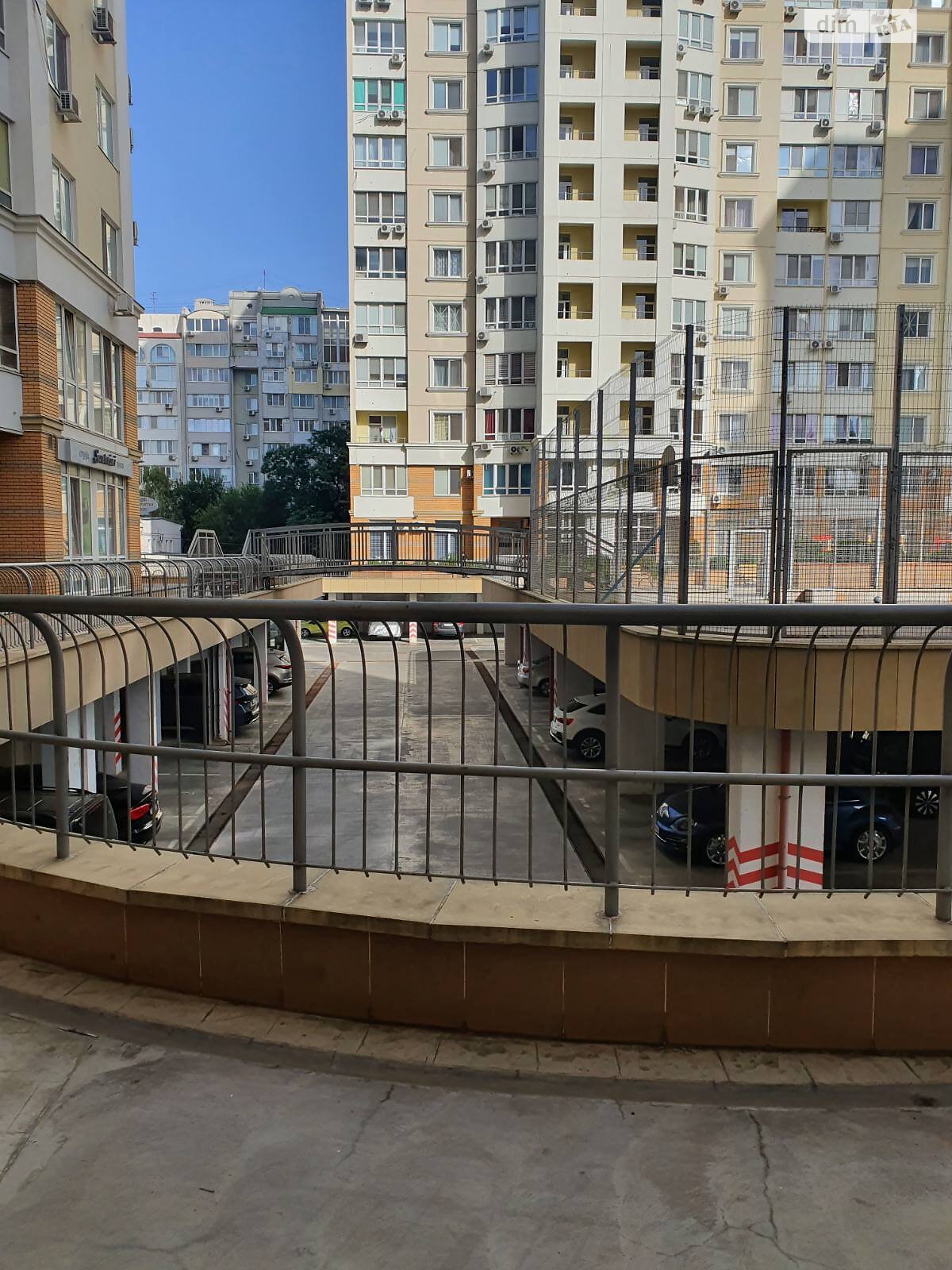 Продажа трехкомнатной квартиры в Одессе, на ул. Армейская 11/7, район Малый Фонтан фото 1 Продажа трехкомнатной квартиры в Одессе, на ул. Армейская 11/7, район Малый Фонтан фото 1
