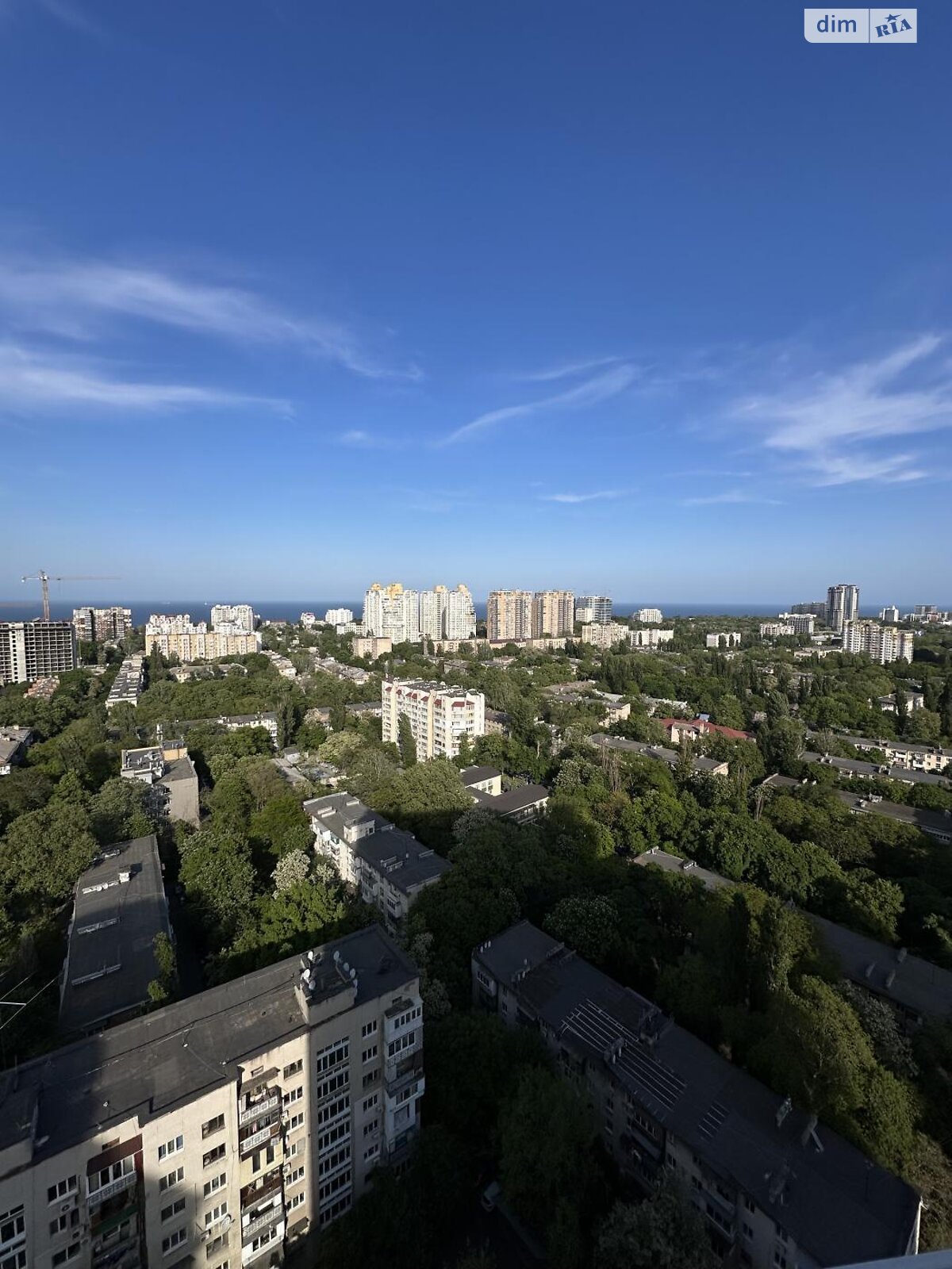 Продаж трикімнатної квартири в Одесі, на просп. Гагаріна, район Малий Фонтан фото 1