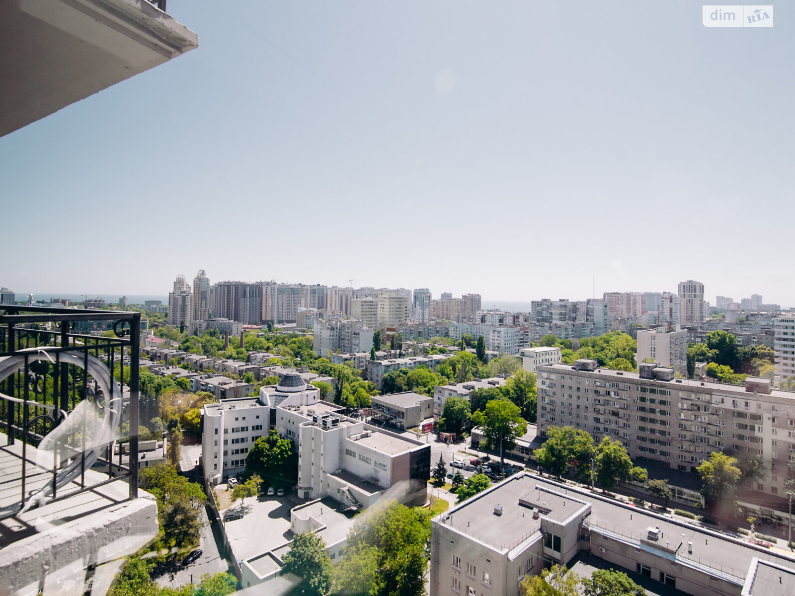 Продажа однокомнатной квартиры в Одессе, на дор. Фонтанская, район Малый Фонтан фото 1