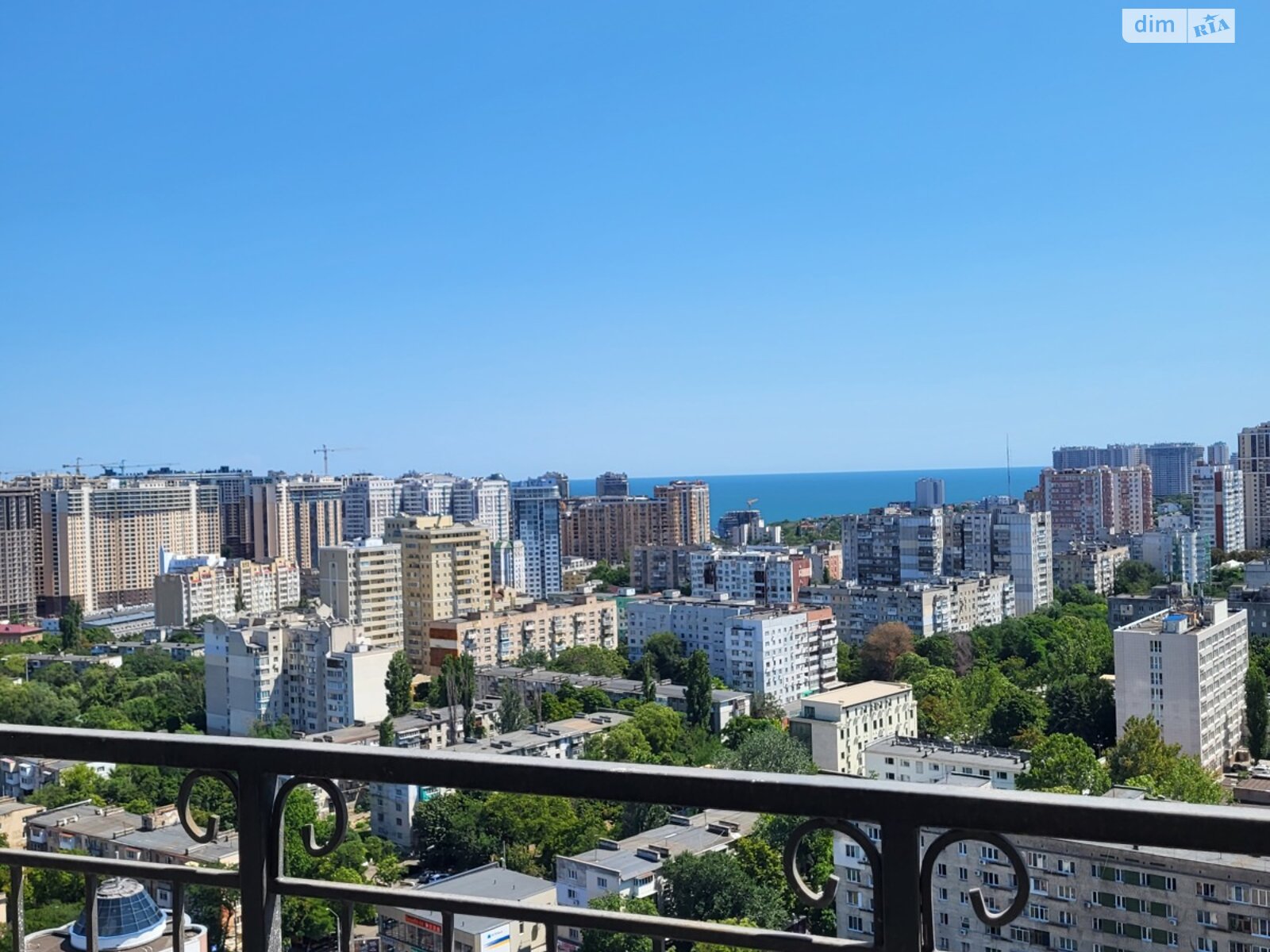 Продаж двокімнатної квартири в Одесі, на дор. Фонтанська 25 корпус 2, район Малий Фонтан фото 1 Продаж двокімнатної квартири в Одесі, на дор. Фонтанська 25 корпус 2, район Малий Фонтан фото 1