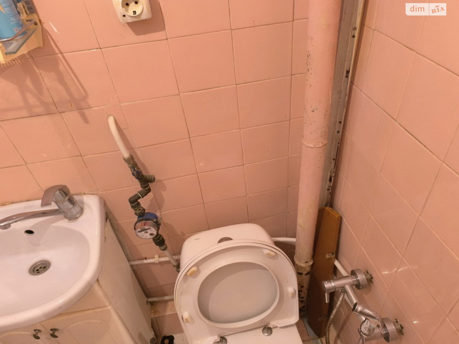 Продаж двокімнатної квартири в Одесі, на просп. Гагаріна 23А, район Малий Фонтан фото 1 Продаж двокімнатної квартири в Одесі, на просп. Гагаріна 23А, район Малий Фонтан фото 1