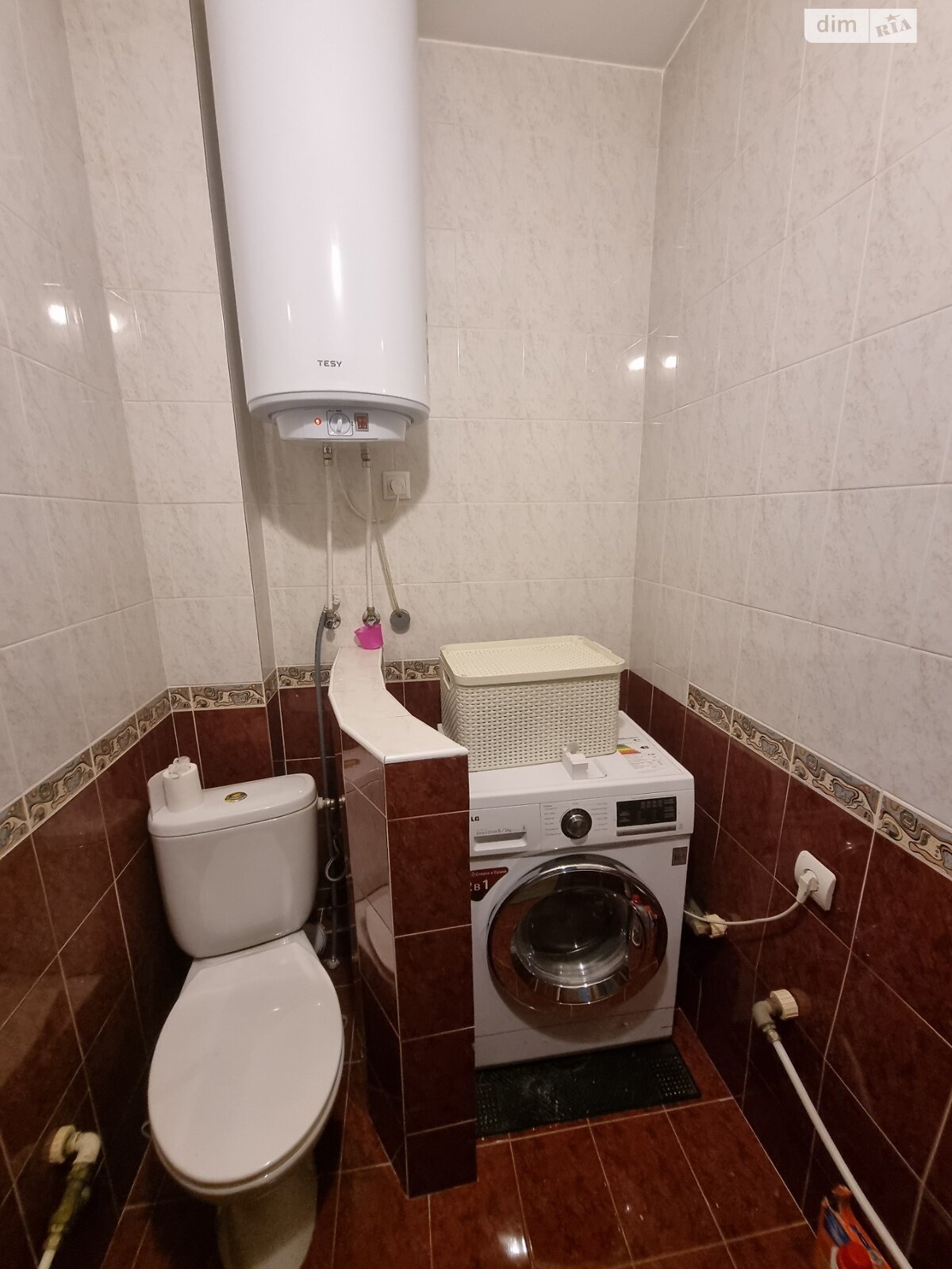 Продаж чотирикімнатної квартири в Одесі, на вул. Добровольців 15, район Малий Фонтан фото 1 Продаж чотирикімнатної квартири в Одесі, на вул. Добровольців 15, район Малий Фонтан фото 1