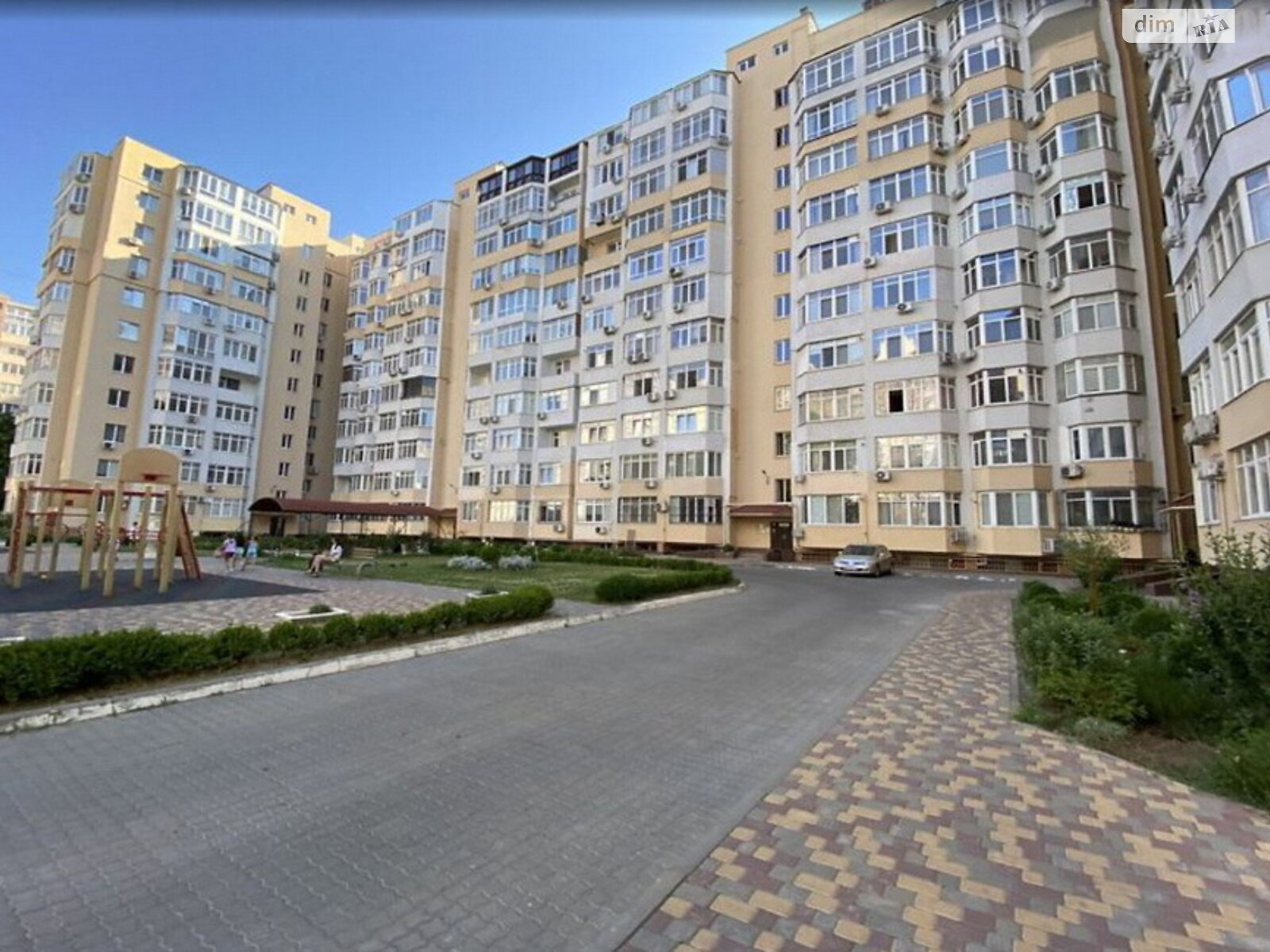 Продаж двокімнатної квартири в Одесі, на вул. Добровольців 10Д, район Малий Фонтан фото 1 Продаж двокімнатної квартири в Одесі, на вул. Добровольців 10Д, район Малий Фонтан фото 1
